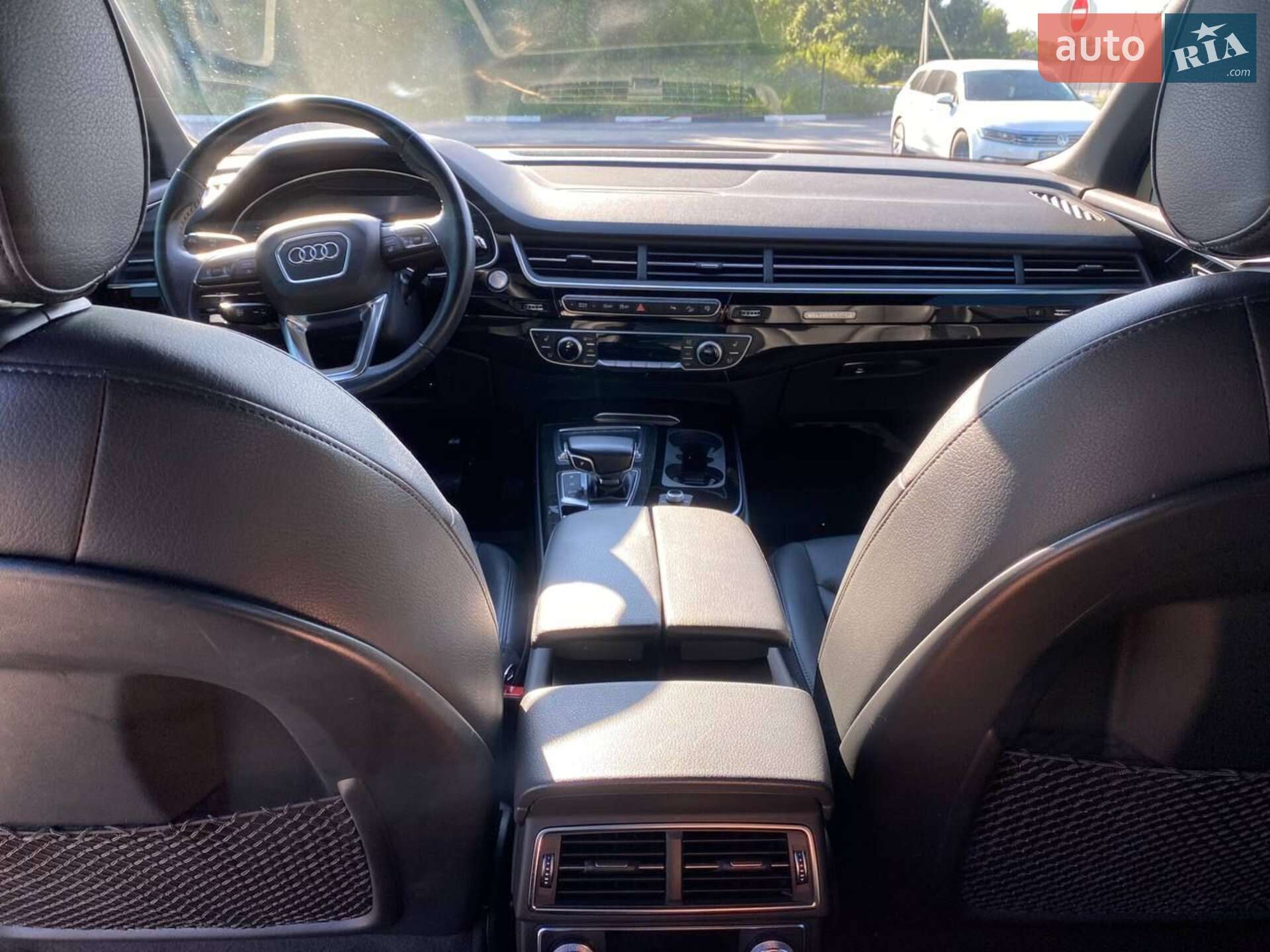 Audi Q7 2016 VIN WA1LAAF72HD037893 фото оголошення 14 з 68