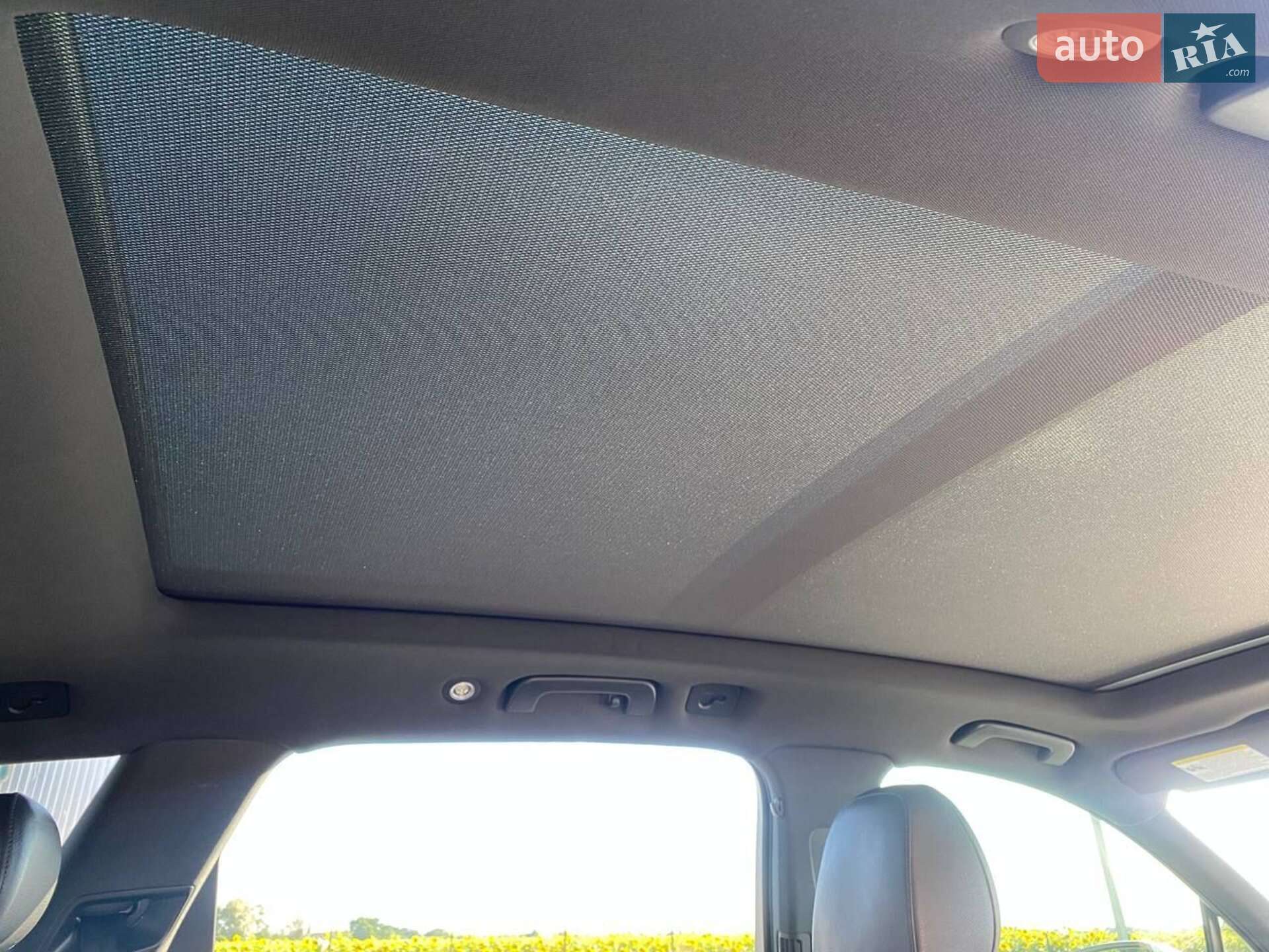 Audi Q7 2016 VIN WA1LAAF72HD037893 фото оголошення 27 з 68