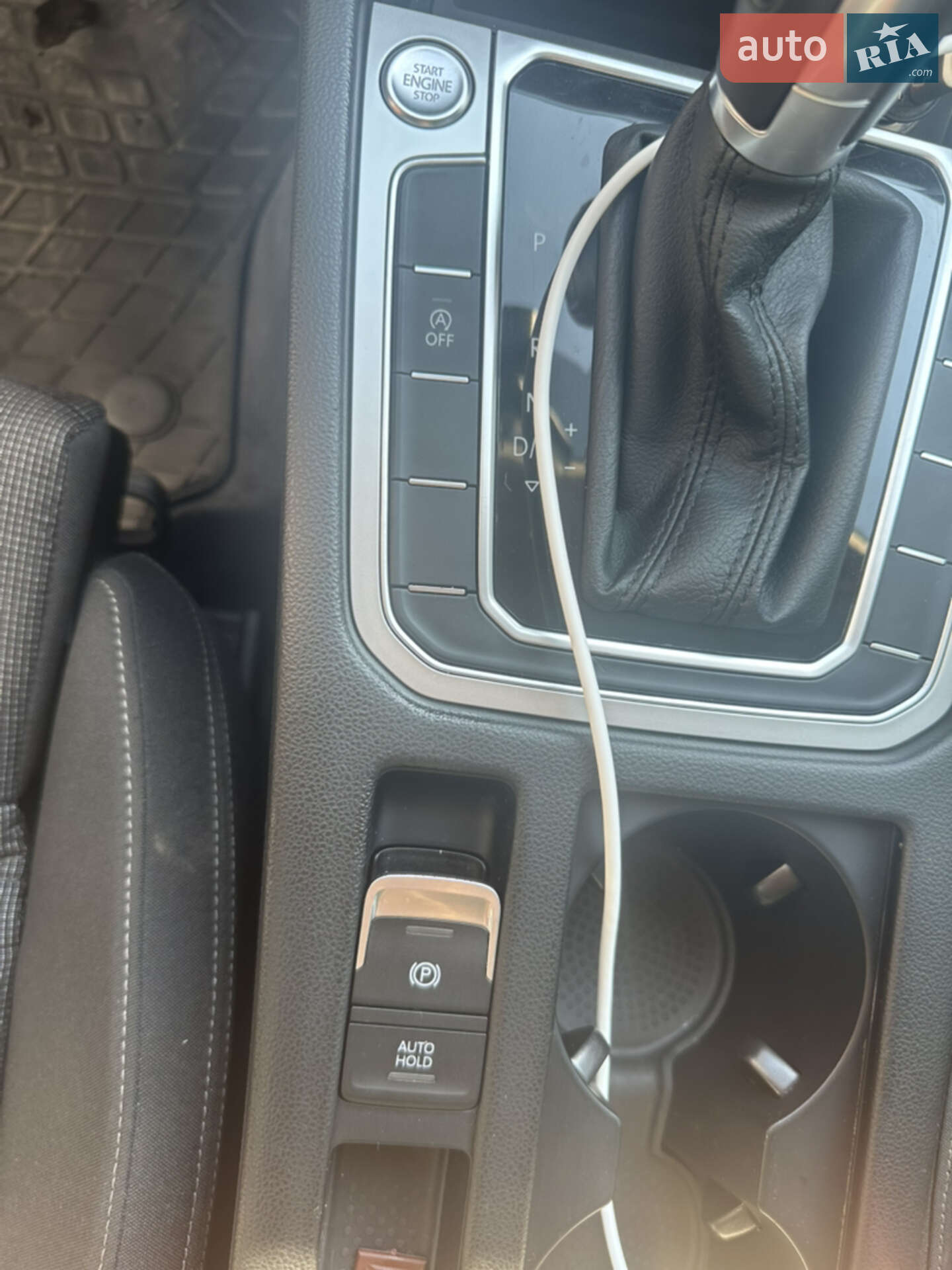 Volkswagen Passat 2016 VIN WVWZZZ3CZHE050630 фото оголошення 10 з 11