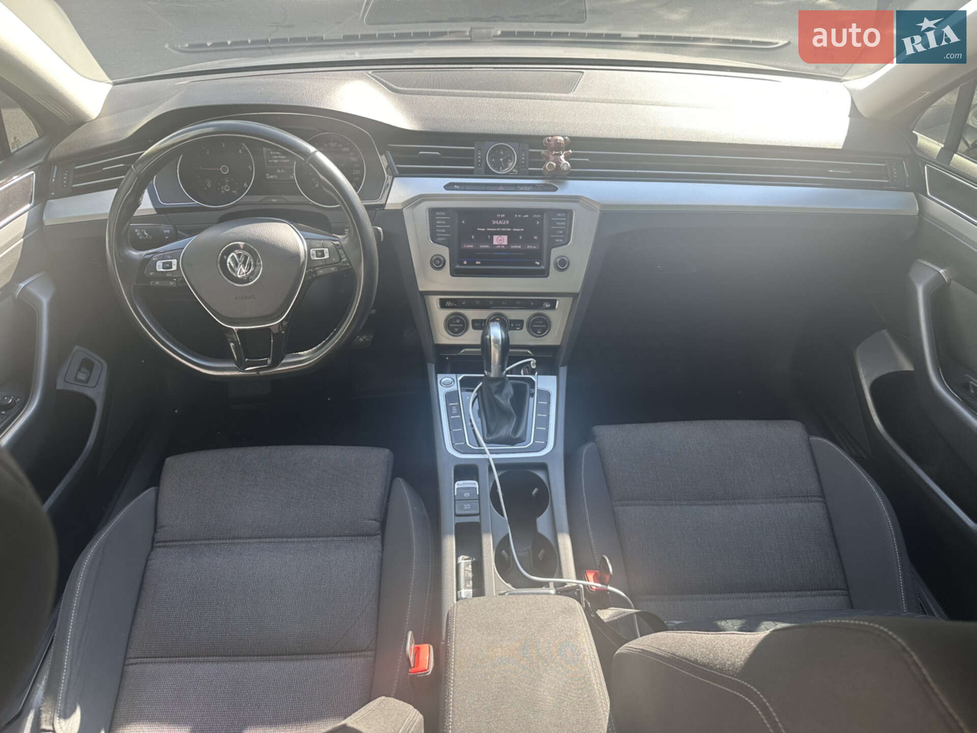 Volkswagen Passat 2016 VIN WVWZZZ3CZHE050630 фото оголошення 11 з 11