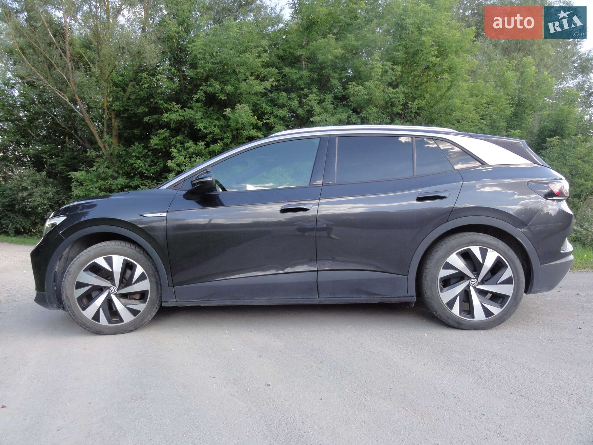Volkswagen ID.4 2021 VIN WVGZZZE2ZMP011896 фото оголошення 4 з 26