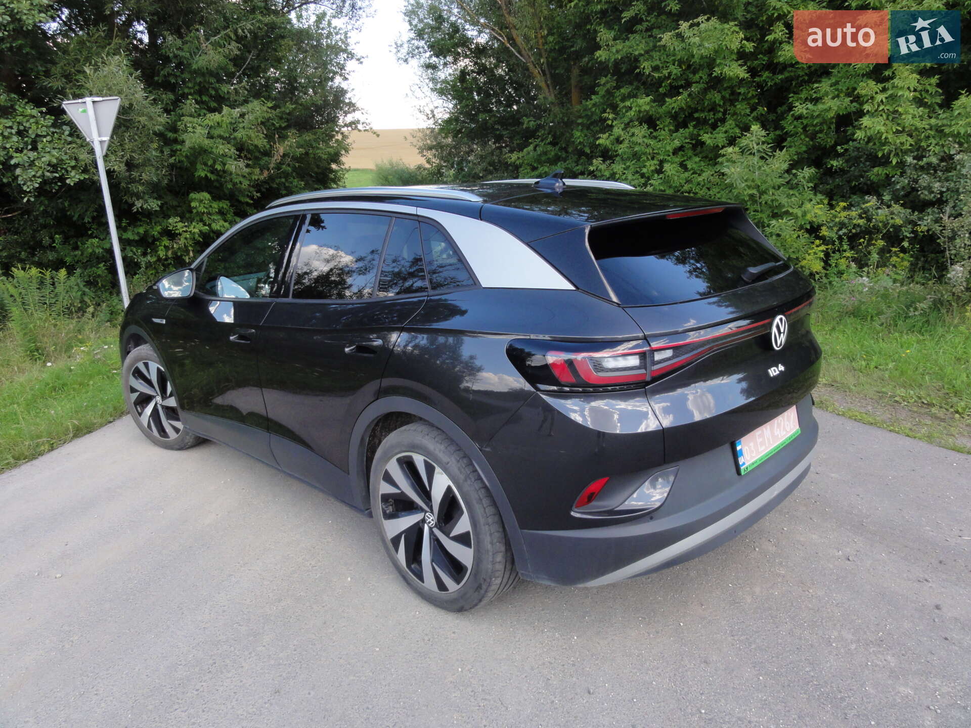 Volkswagen ID.4 2021 VIN WVGZZZE2ZMP011896 фото оголошення 14 з 26