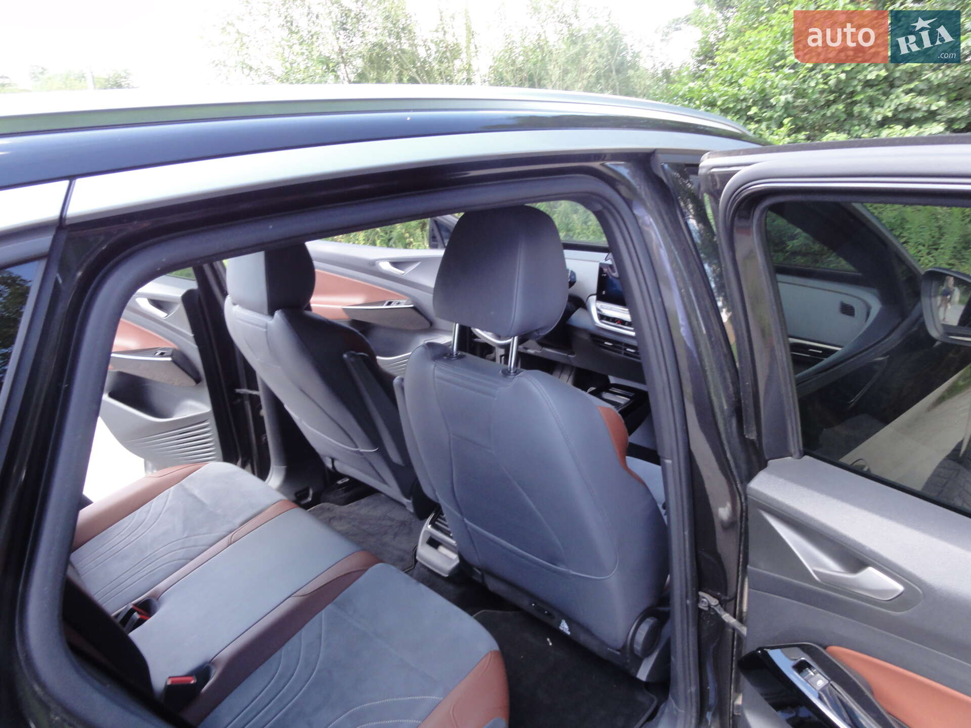 Volkswagen ID.4 2021 VIN WVGZZZE2ZMP011896 фото оголошення 22 з 26