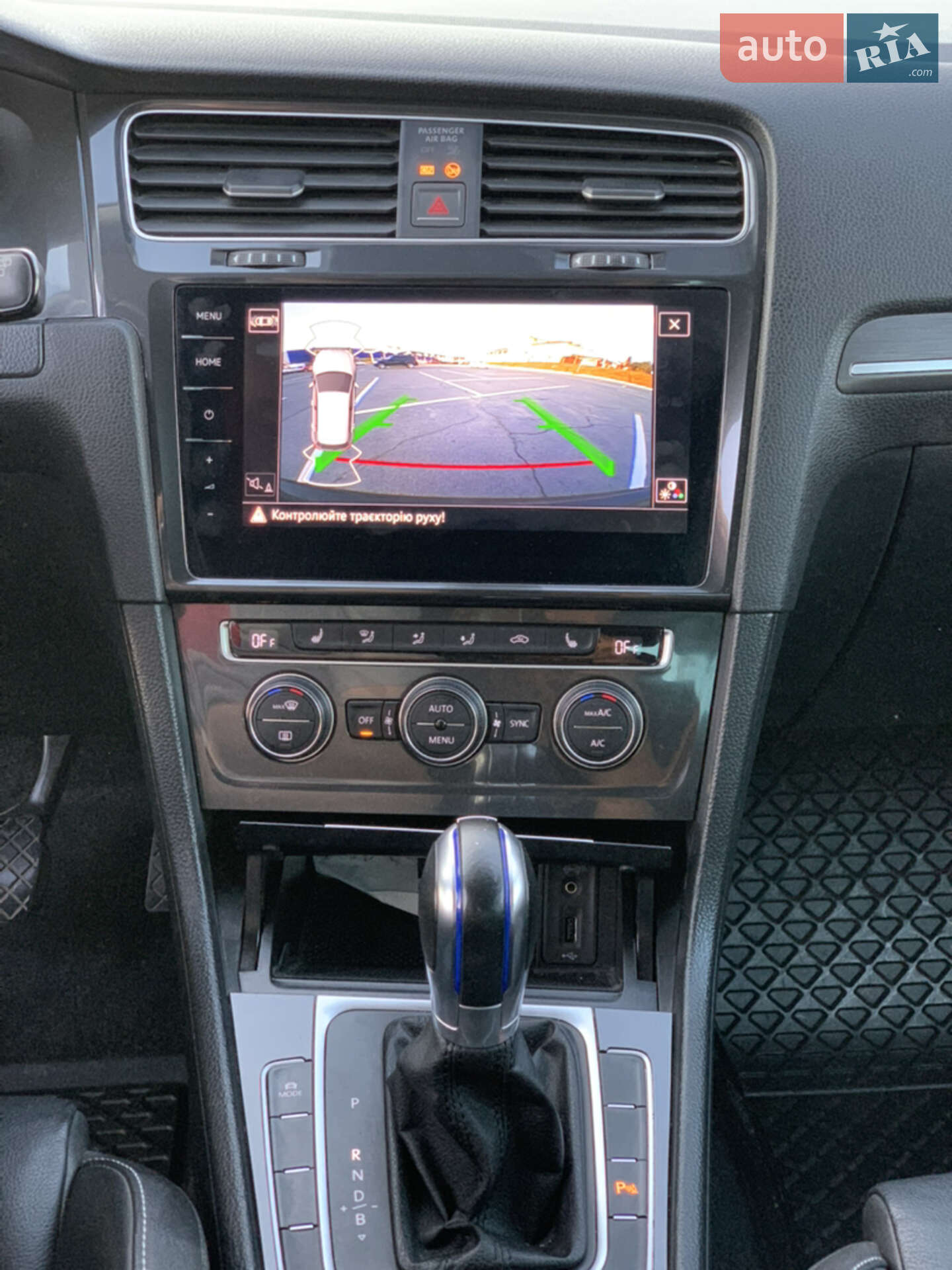 Volkswagen e-Golf 2017 VIN WVWZZZAUZH8950138 фото оголошення 16 з 30