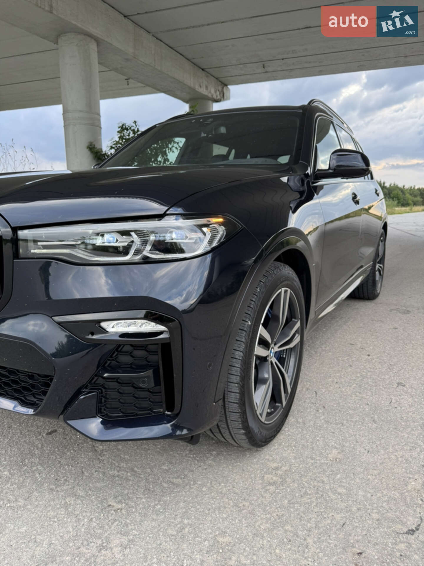 BMW X7 2022 VIN 5UXCW2C02N9M84404 фото оголошення 4 з 90