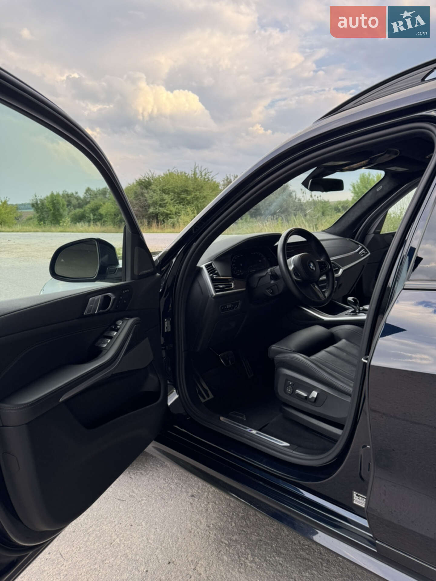 BMW X7 2022 VIN 5UXCW2C02N9M84404 фото оголошення 24 з 90