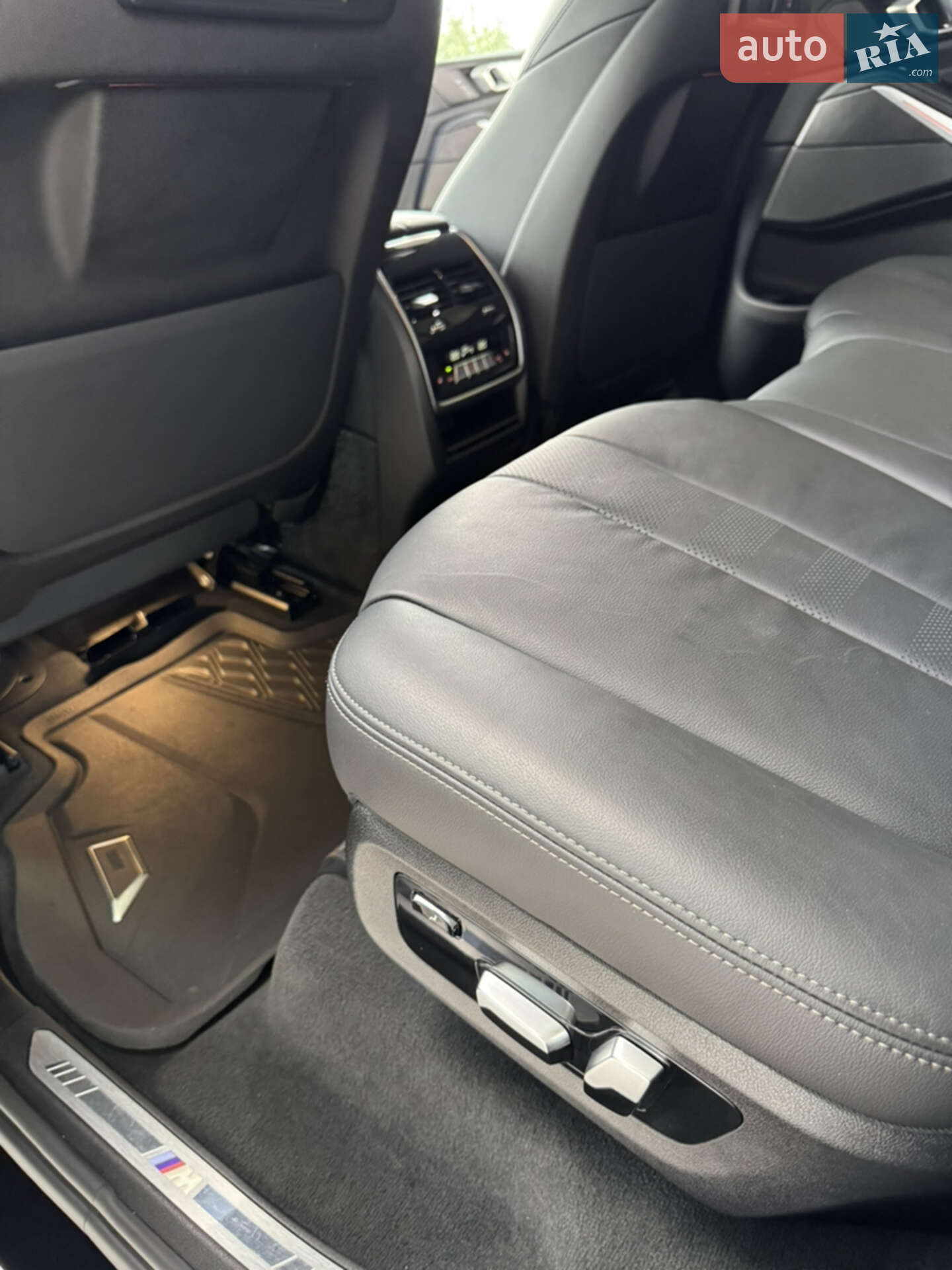 BMW X7 2022 VIN 5UXCW2C02N9M84404 фото оголошення 41 з 90