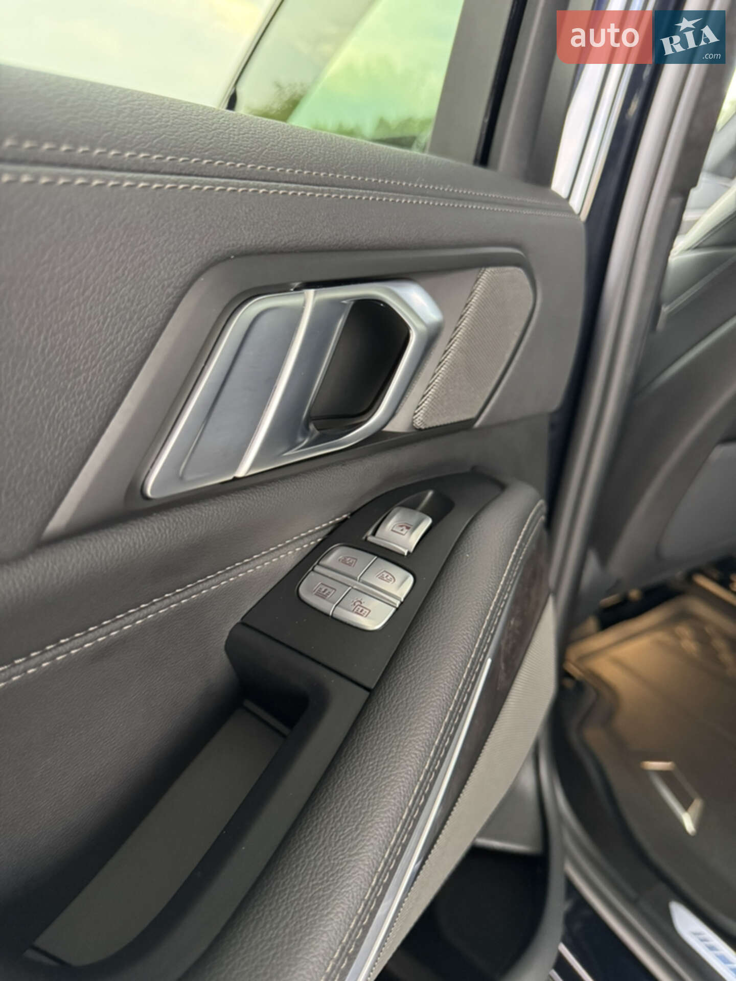 BMW X7 2022 VIN 5UXCW2C02N9M84404 фото оголошення 42 з 90