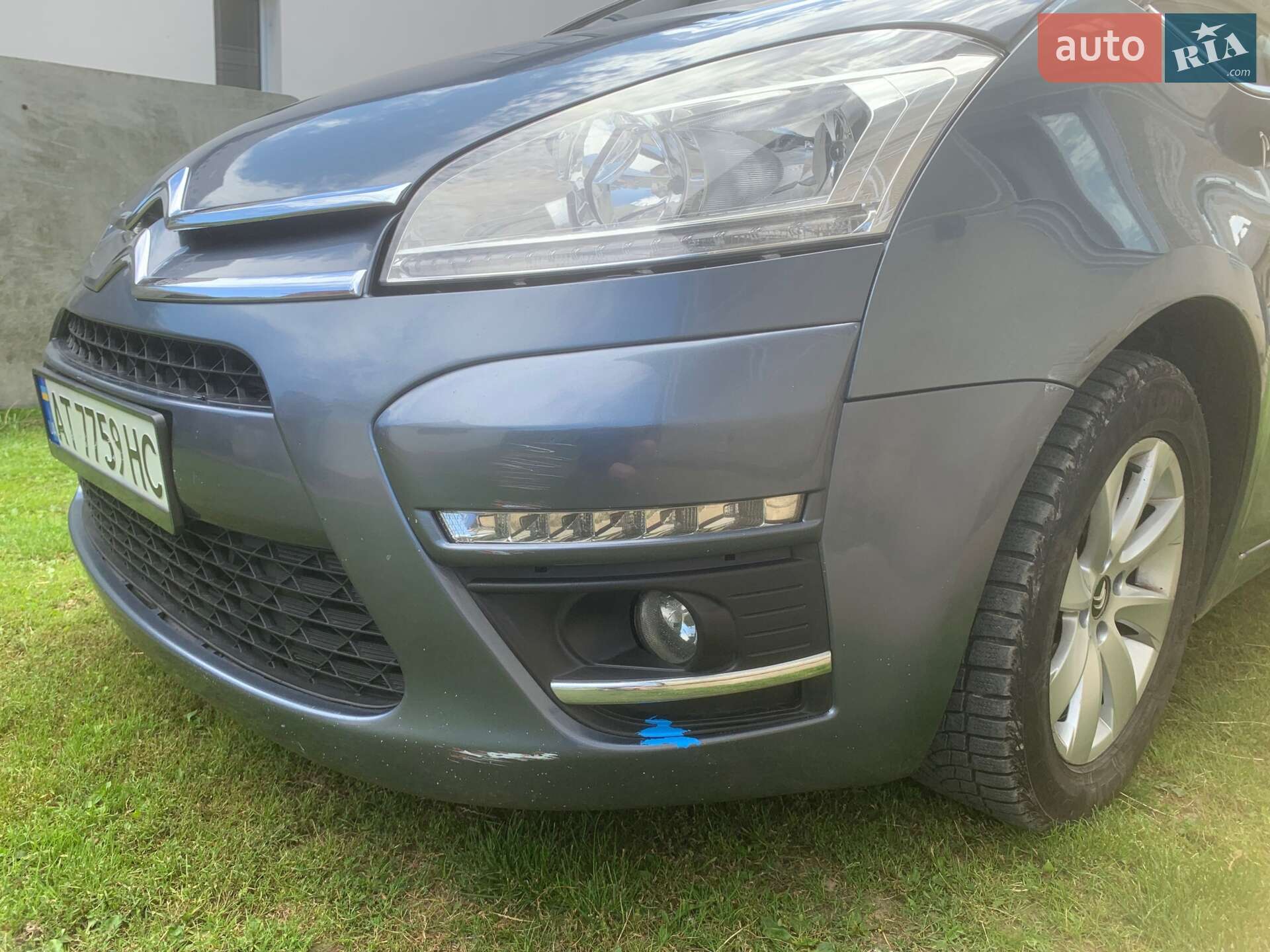 Citroen C4 Picasso 2011 VIN VF7UA9HR8BJ776778 фото оголошення 4 з 8