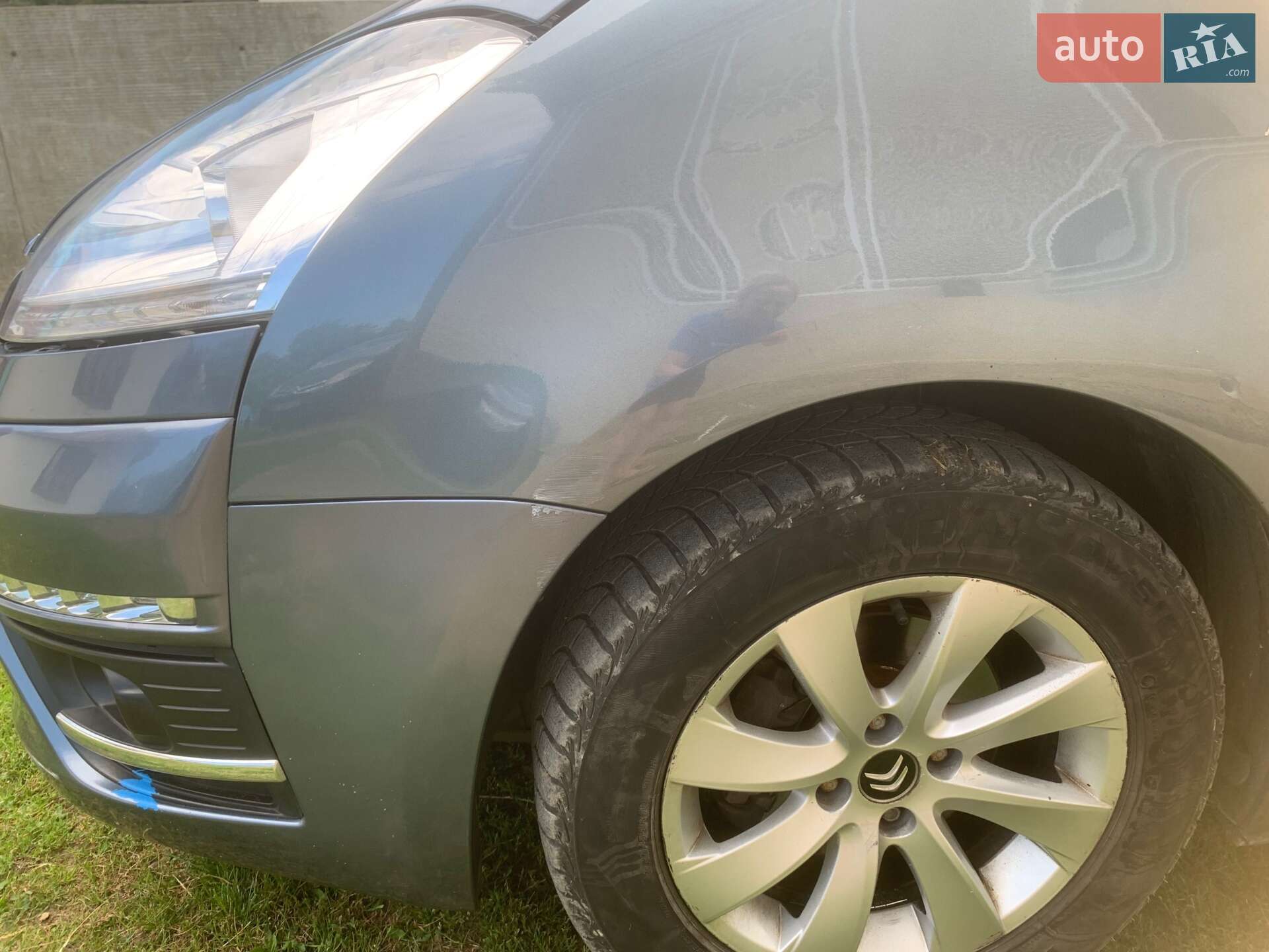 Citroen C4 Picasso 2011 VIN VF7UA9HR8BJ776778 фото оголошення 5 з 8