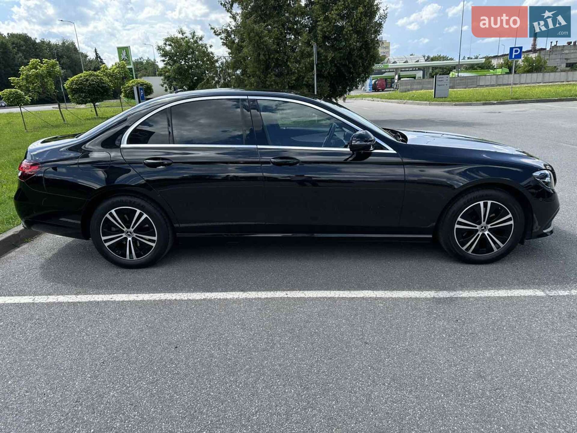 Mercedes-Benz E-Class 2021 VIN W1K2130041A980016 фото оголошення 3 з 15