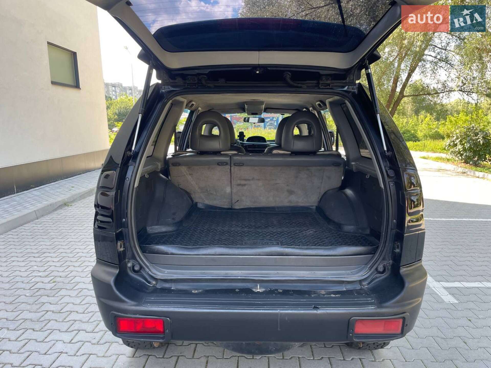 Mitsubishi Pajero Sport 2001 VIN JMB0RK9601P001020 фото оголошення 9 з 38
