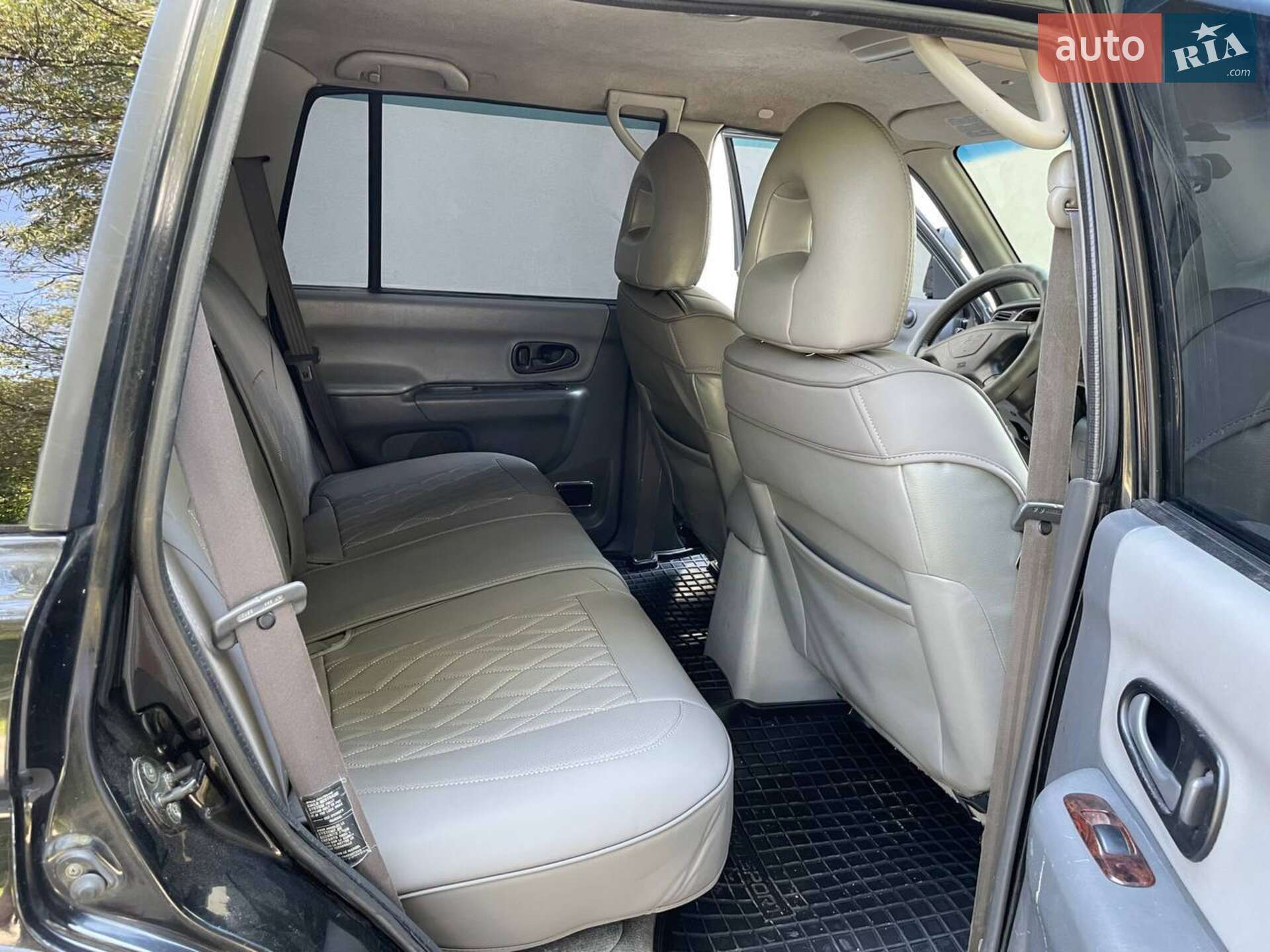 Mitsubishi Pajero Sport 2001 VIN JMB0RK9601P001020 фото оголошення 17 з 38