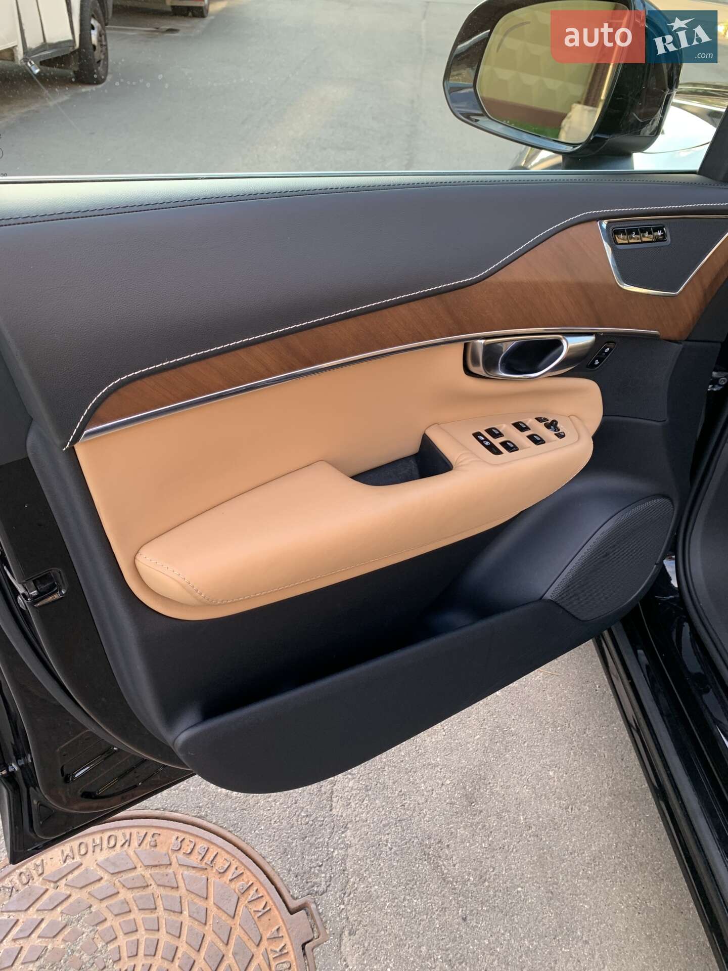 Volvo XC90 2016 VIN YV4A22PLXH1139551 фото оголошення 21 з 24