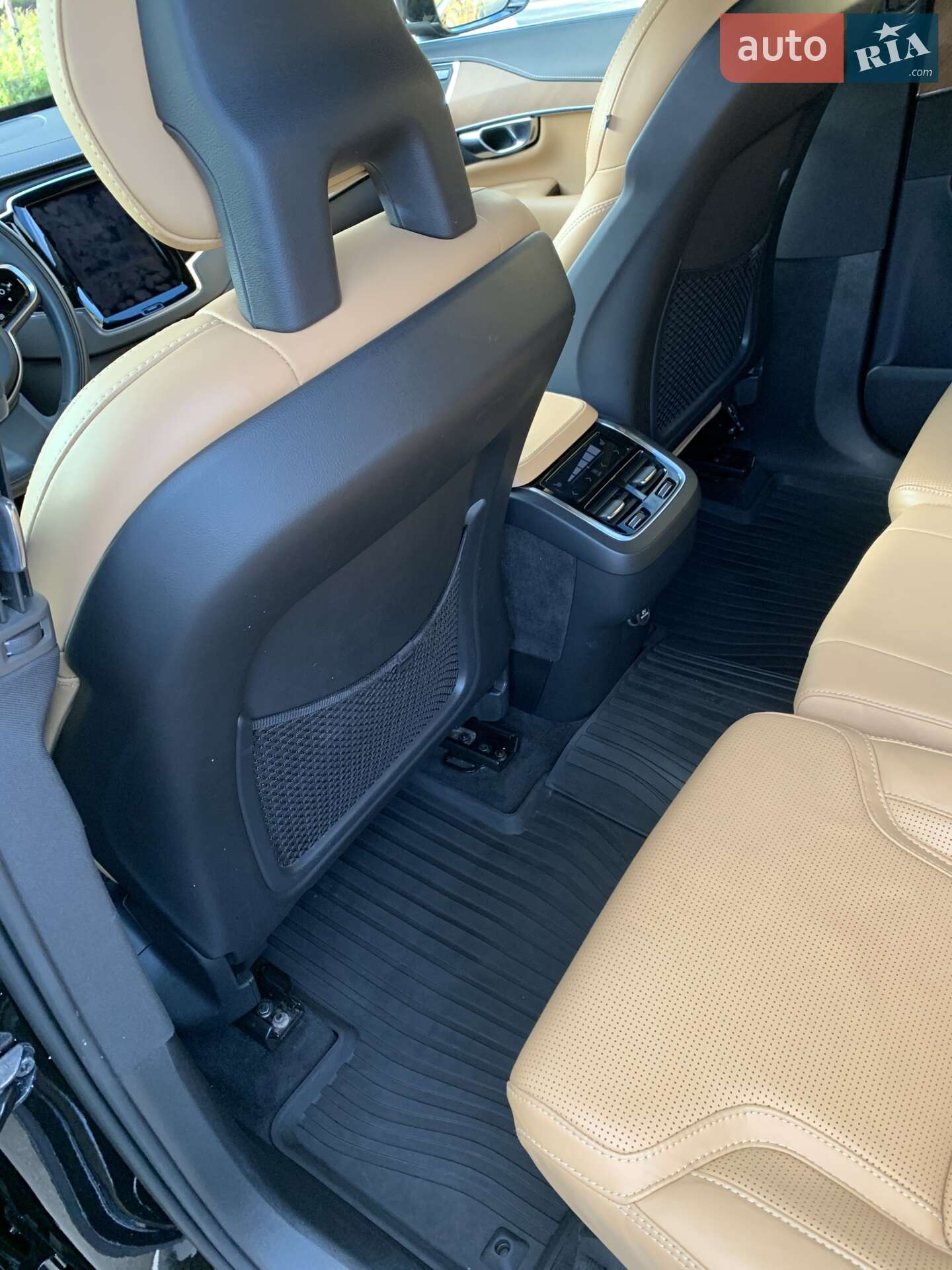 Volvo XC90 2016 VIN YV4A22PLXH1139551 фото оголошення 15 з 24