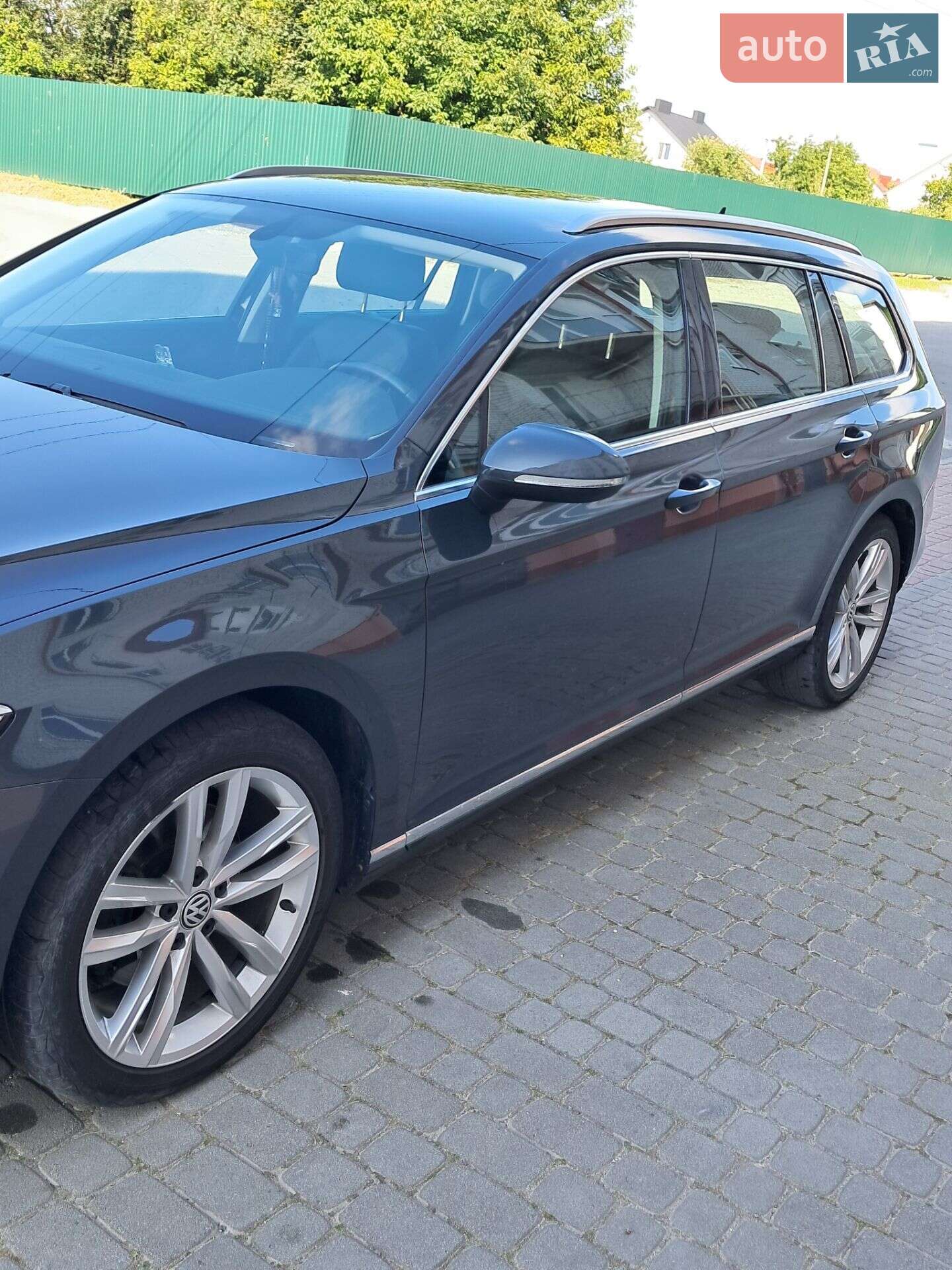 Volkswagen Passat 2017 VIN WVWZZZ3CZJE088930 фото оголошення 2 з 18