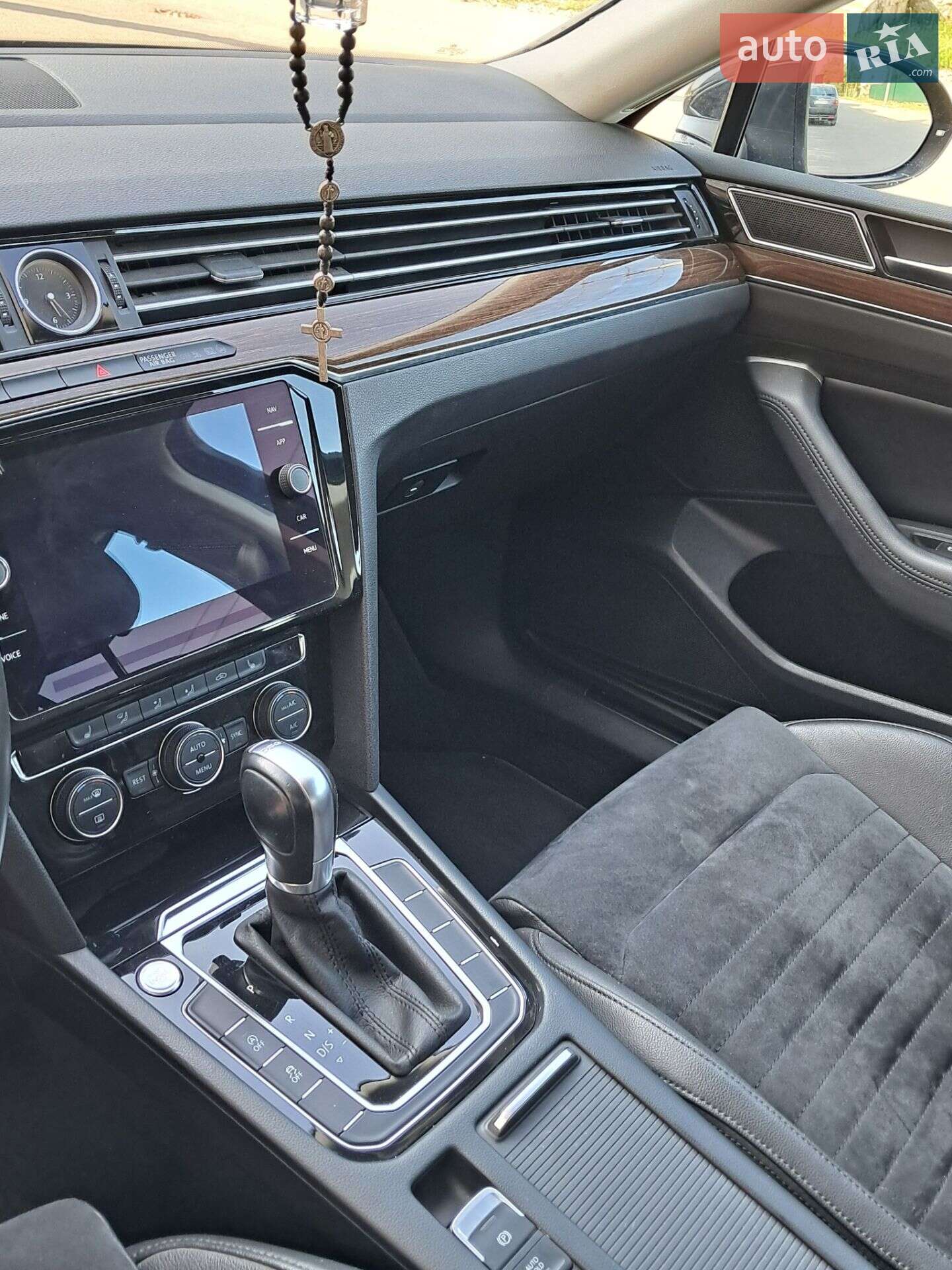 Volkswagen Passat 2017 VIN WVWZZZ3CZJE088930 фото оголошення 7 з 18