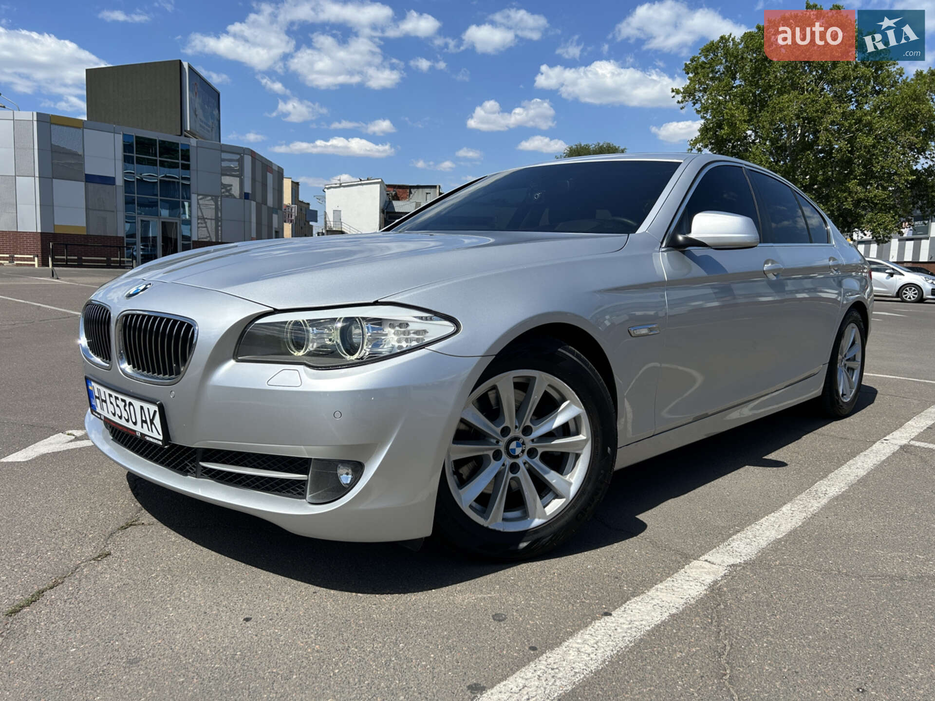 BMW 5 Series 2012 VIN WBAFW1106DDY49879 фото оголошення 5 з 17