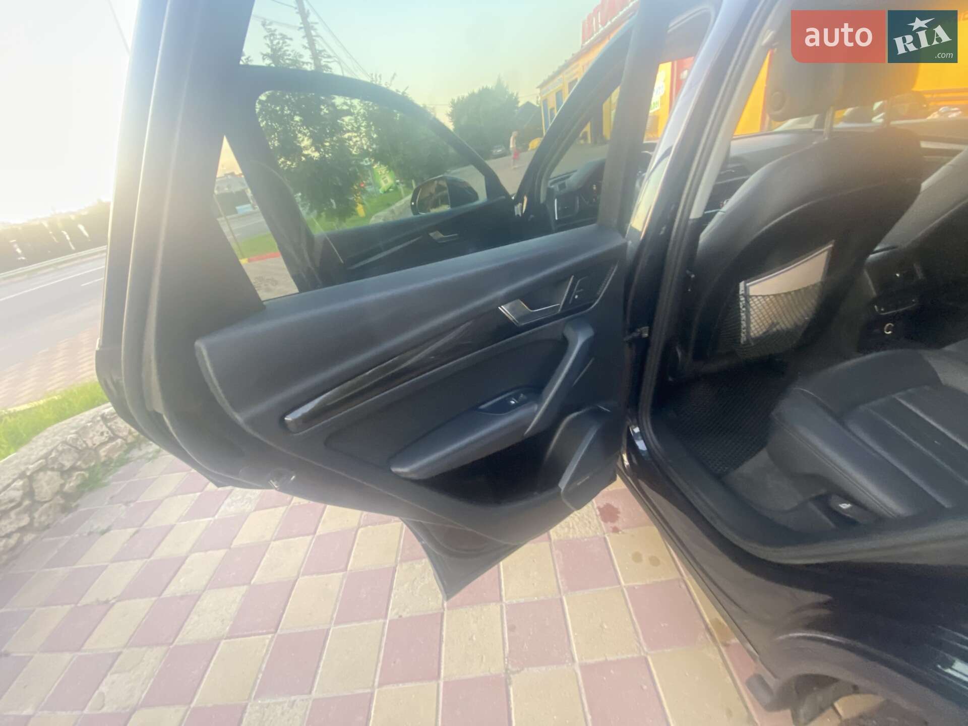 Audi Q5 2020 VIN WA1E2AFYXL2076525 фото оголошення 9 з 10
