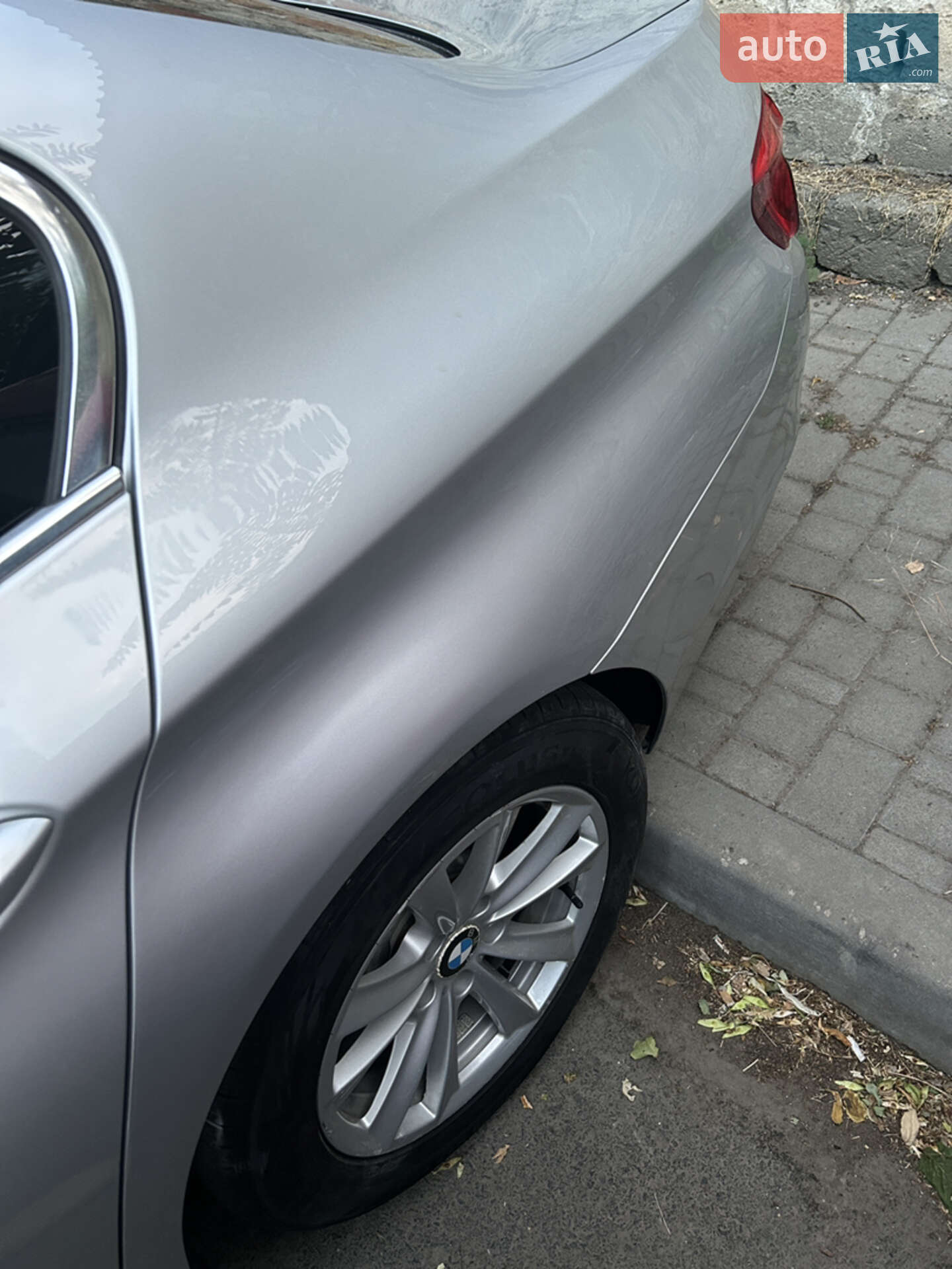 BMW 5 Series 2012 VIN WBAFW1106DDY49879 фото оголошення 15 з 17
