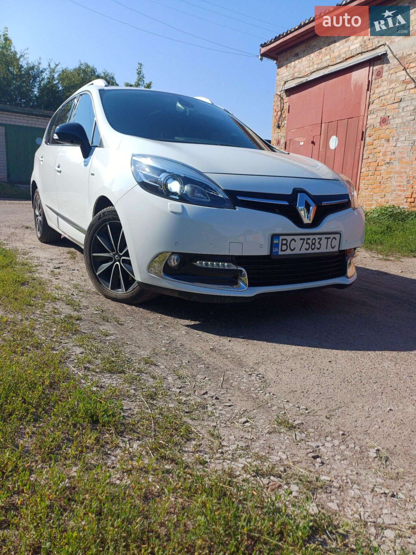 Renault Grand Scenic 2013 VIN VF1JZ0YA349741388 фото оголошення 5 з 11