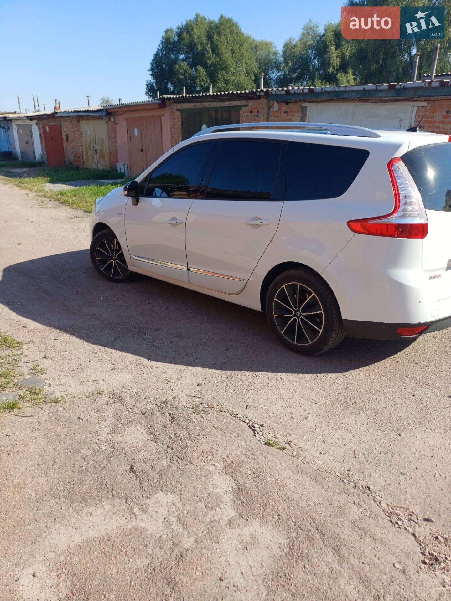 Renault Grand Scenic 2013 VIN VF1JZ0YA349741388 фото оголошення 9 з 11