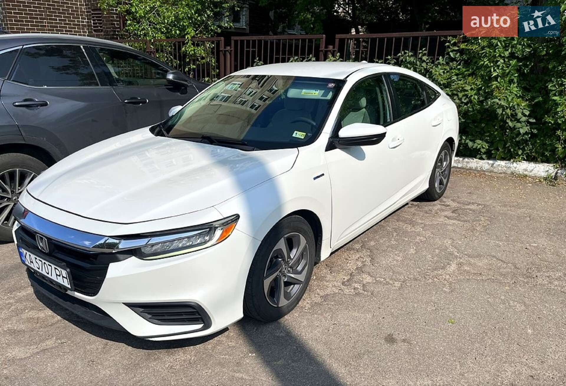 Honda Insight 2018 VIN 19XZE4F57KE004348 фото оголошення 6 з 83