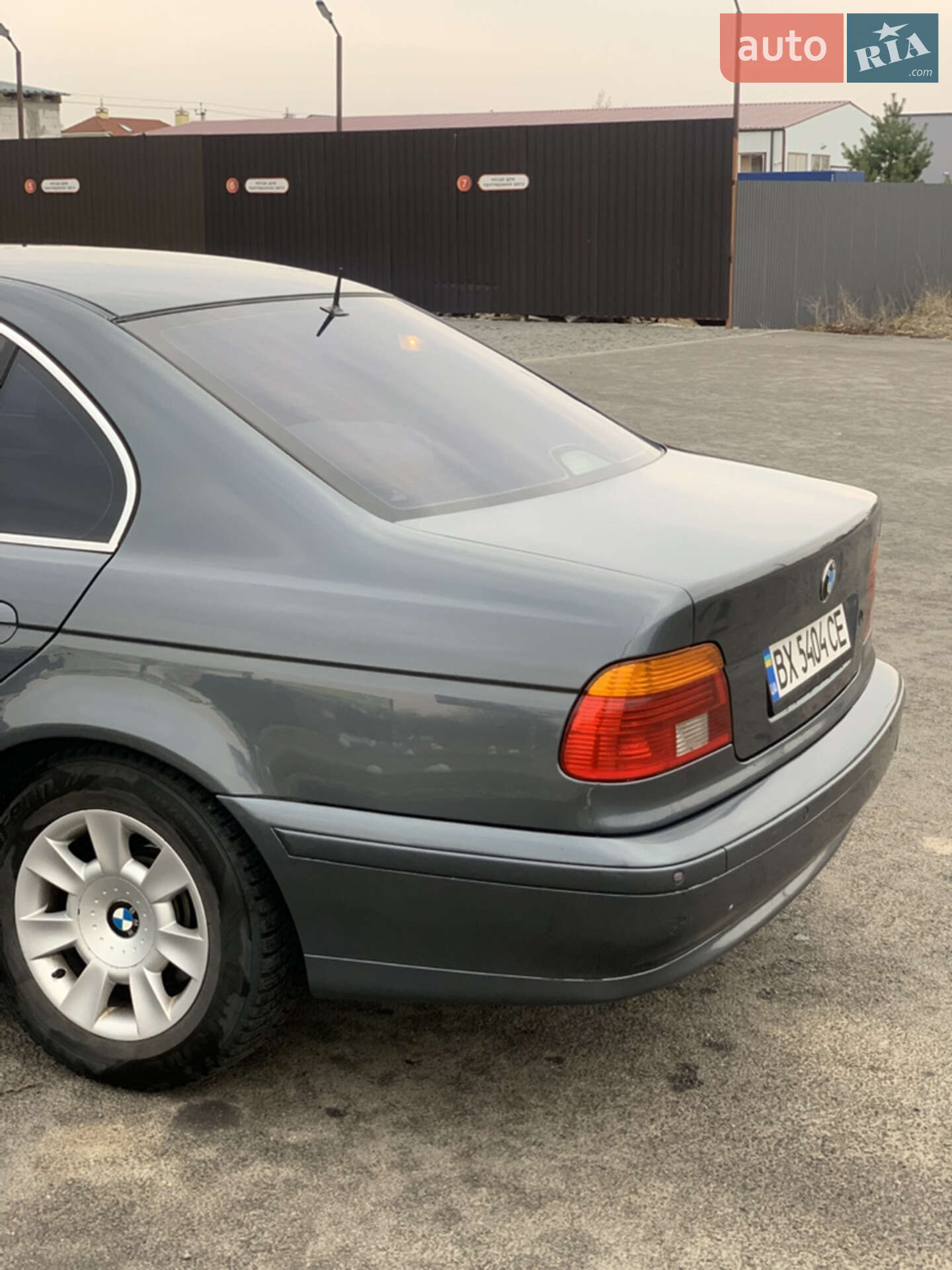 BMW 5 Series 2001 VIN WBADT21000GZ03157 фото оголошення 40 з 40