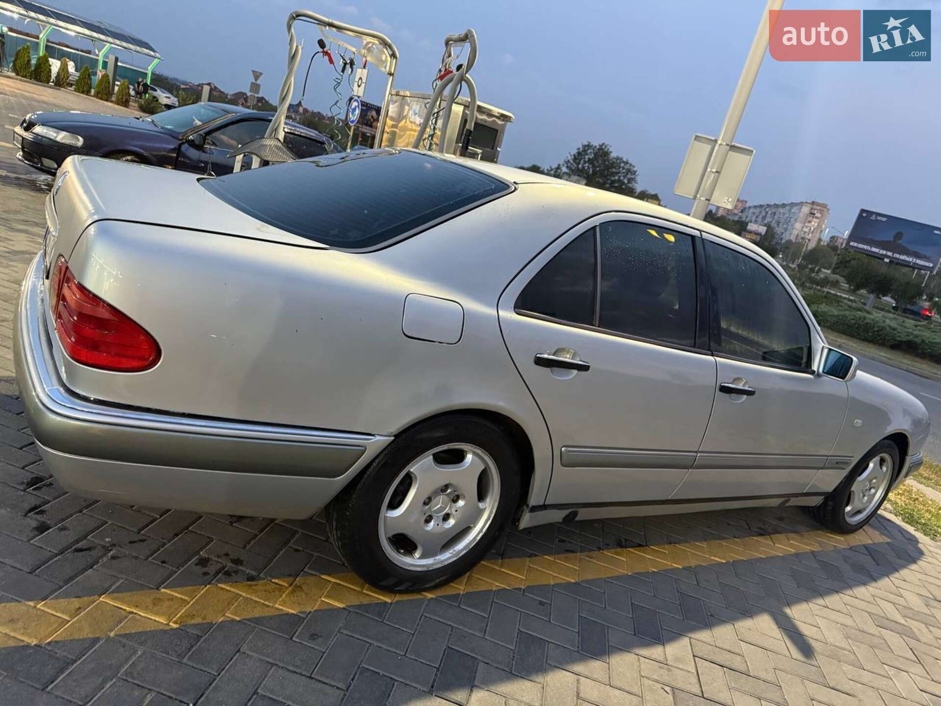 Mercedes-Benz E-Class 1996 VIN WDB2100531A197377 фото оголошення 3 з 21