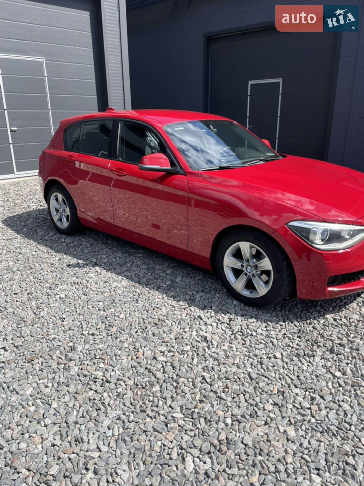 BMW 1 Series 2013 VIN WBA1A11030J650969 фото оголошення 2 з 11