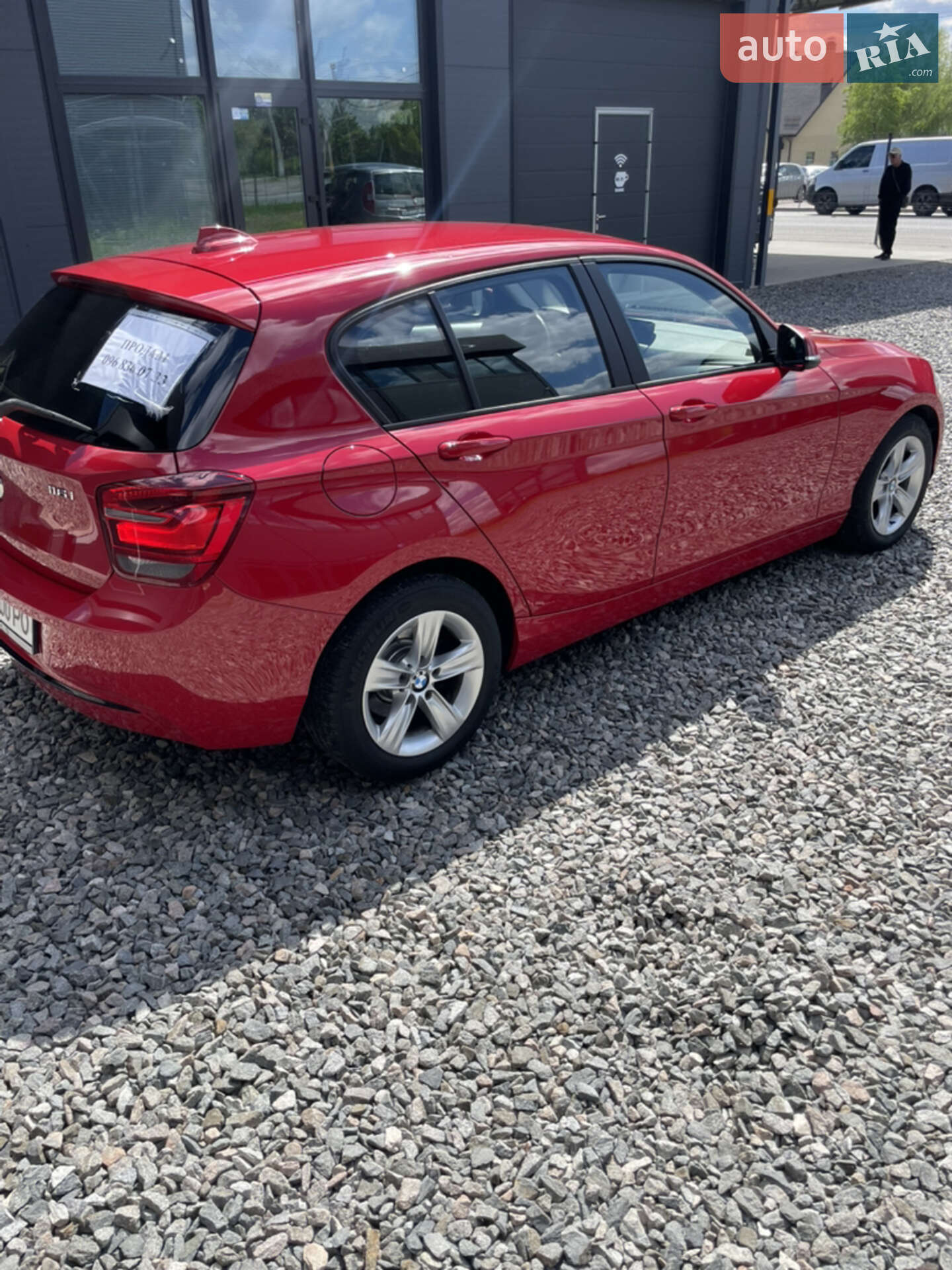 BMW 1 Series 2013 VIN WBA1A11030J650969 фото оголошення 3 з 11