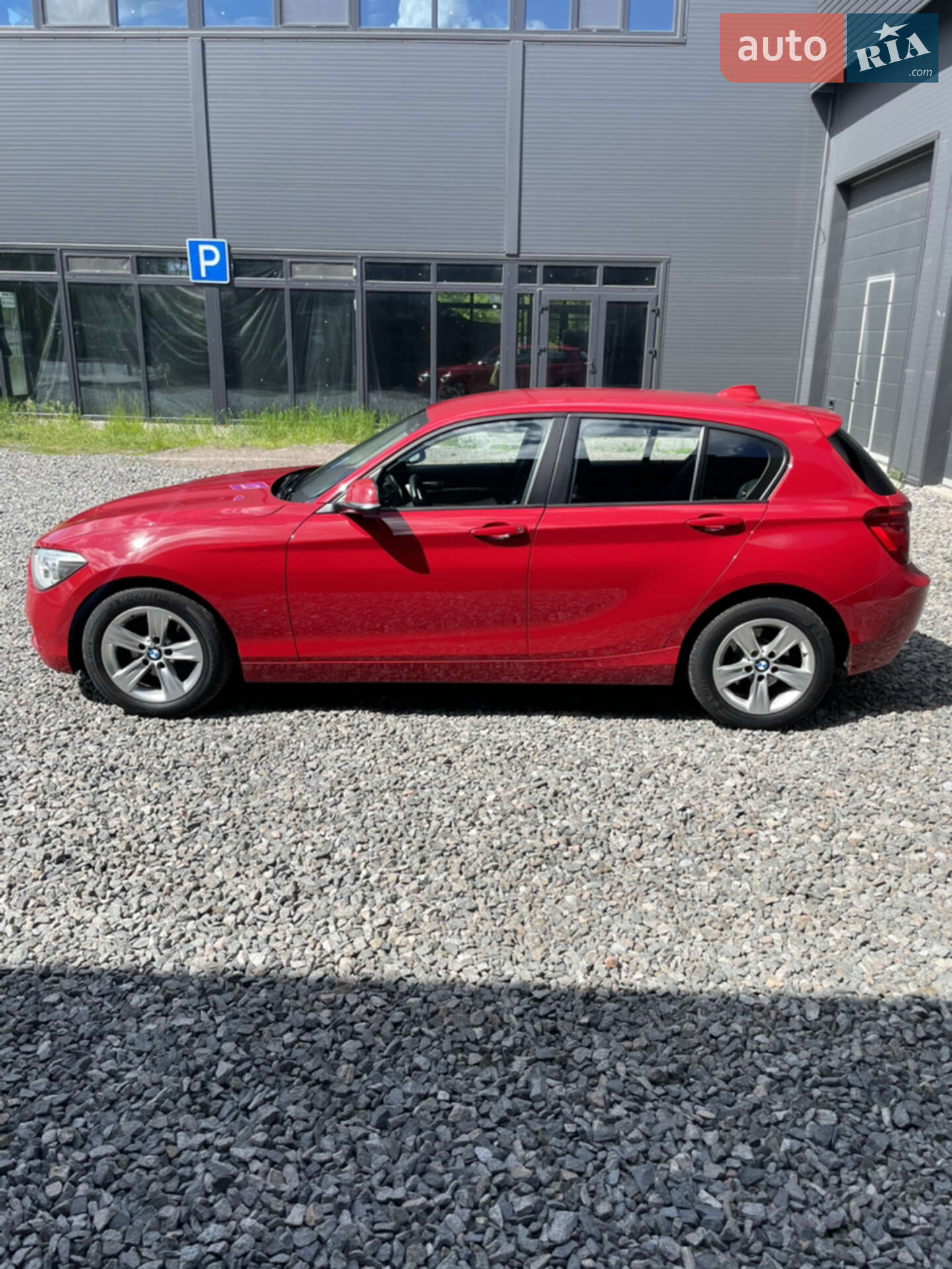 BMW 1 Series 2013 VIN WBA1A11030J650969 фото оголошення 5 з 11