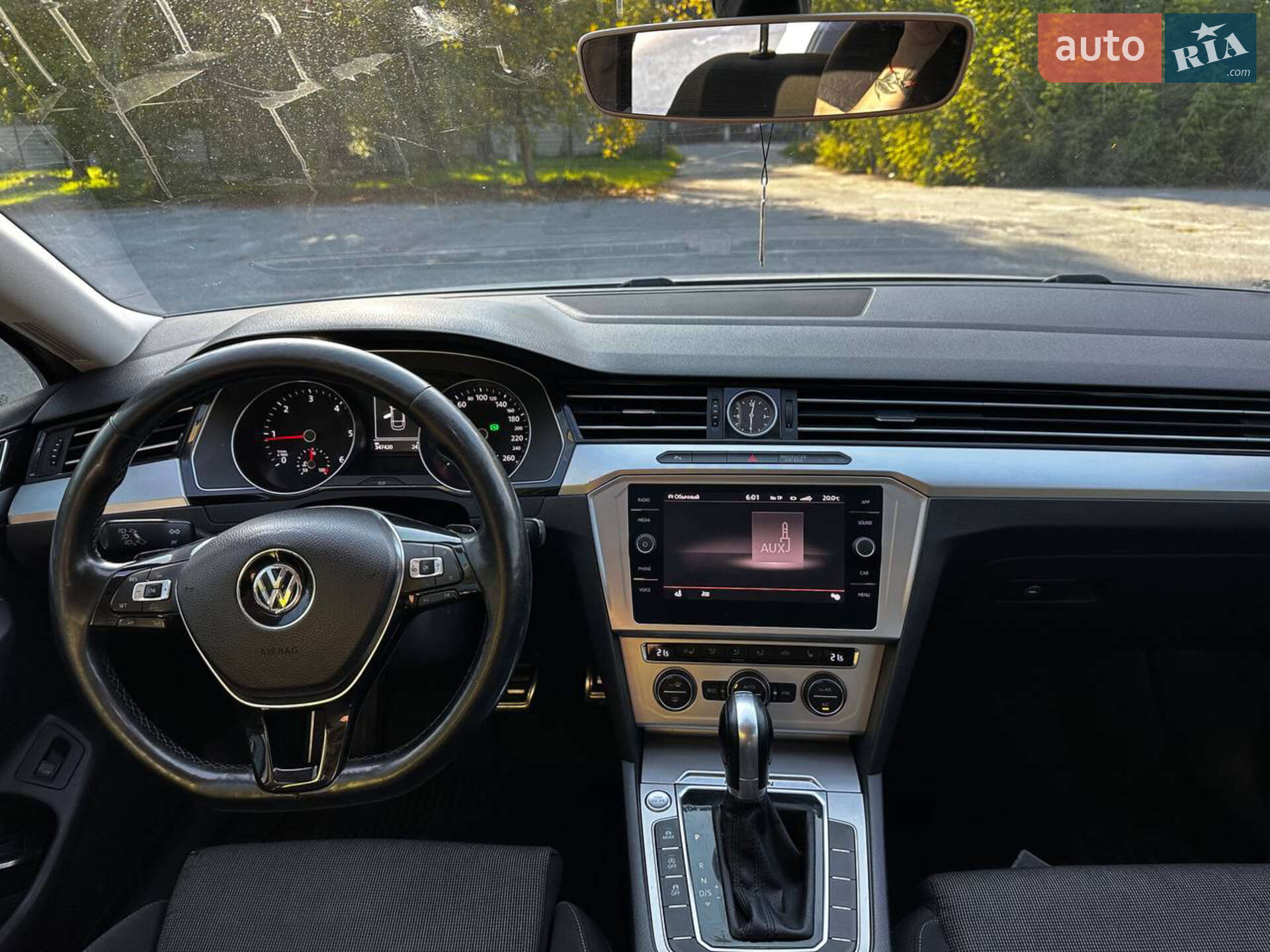 Volkswagen Passat 2015 VIN WVWZZZ3CZFE473265 фото оголошення 8 з 17
