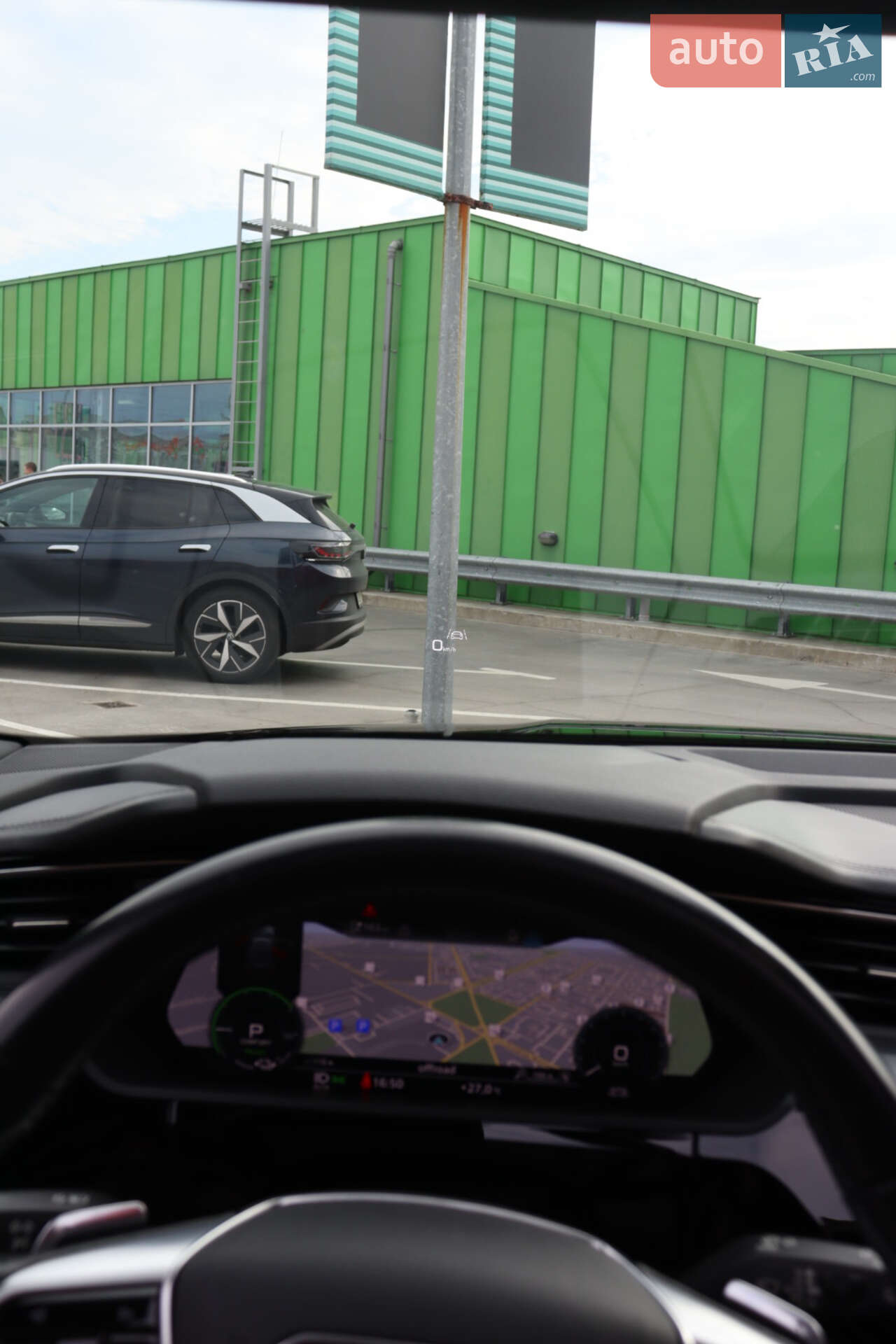 Audi e-tron 2019 VIN WAUZZZGE4KB013597 фото оголошення 34 з 43