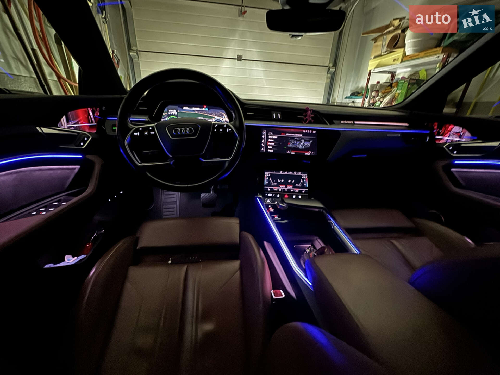 Audi e-tron 2019 VIN WAUZZZGE4KB013597 фото оголошення 40 з 43