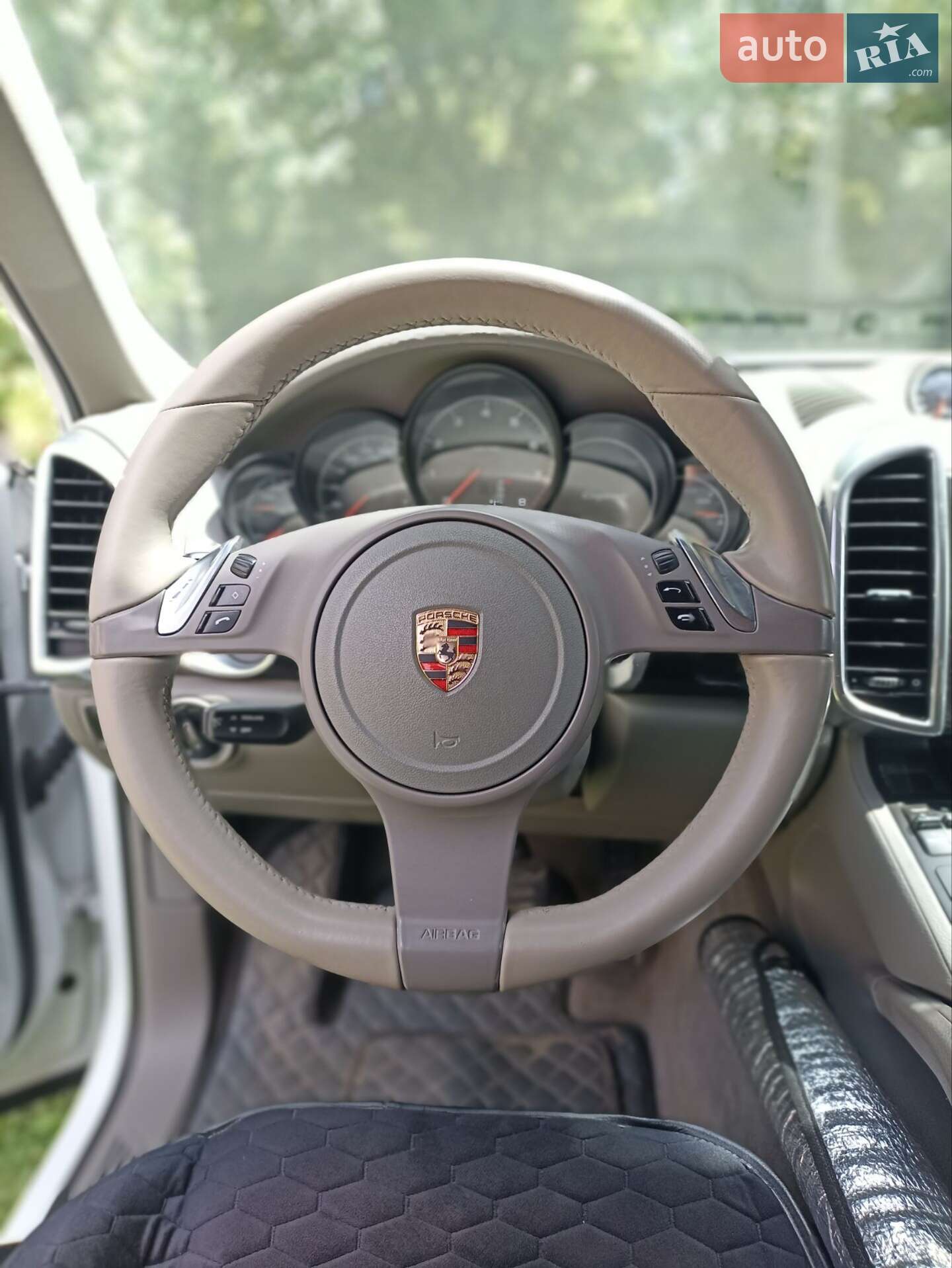 Porsche Cayenne 2012 VIN WP1AA2A21CLA10048 фото оголошення 10 з 28