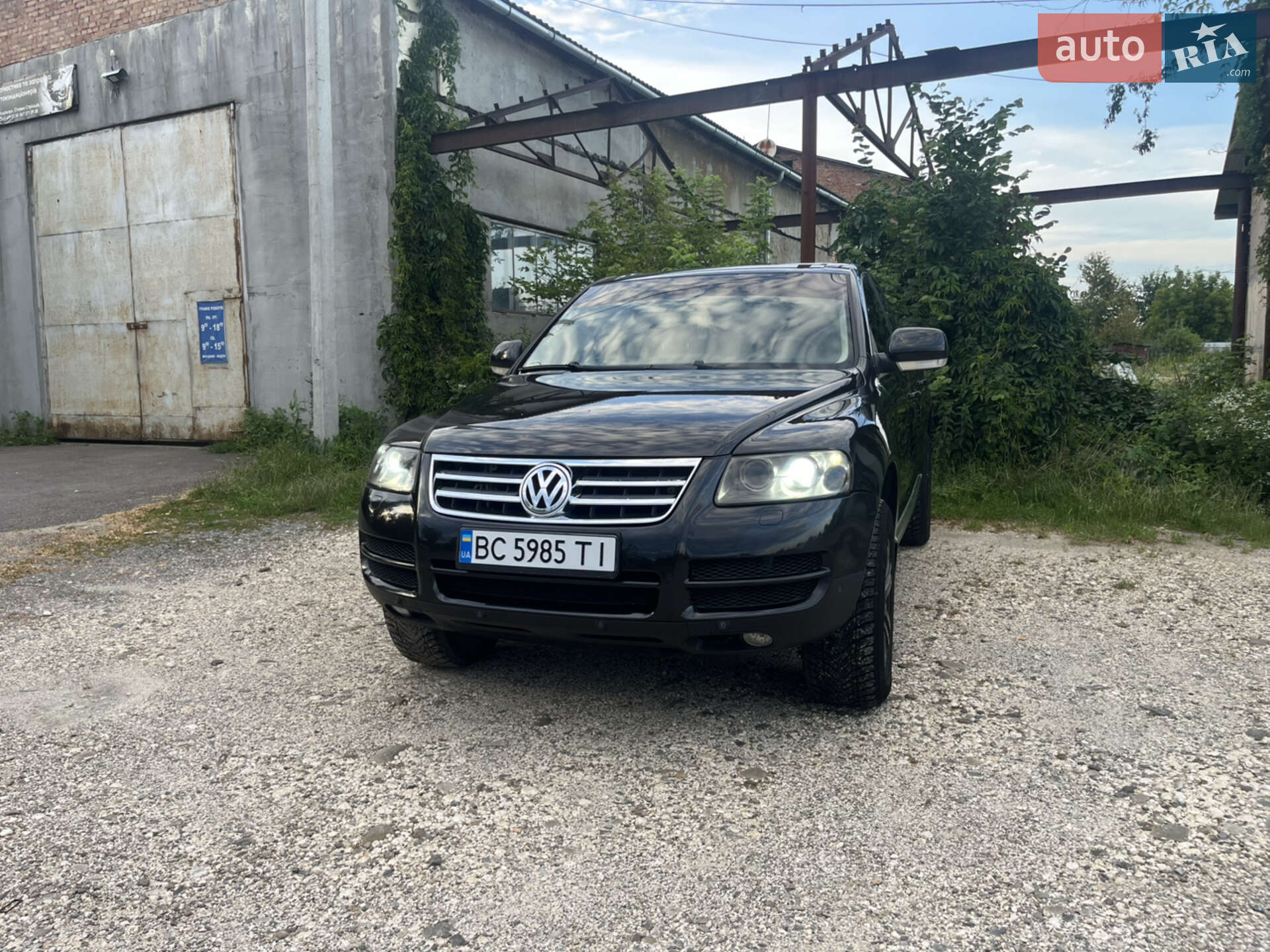 Volkswagen Touareg 2004 VIN WVGZZZ7LZ5D012002 фото оголошення 2 з 9