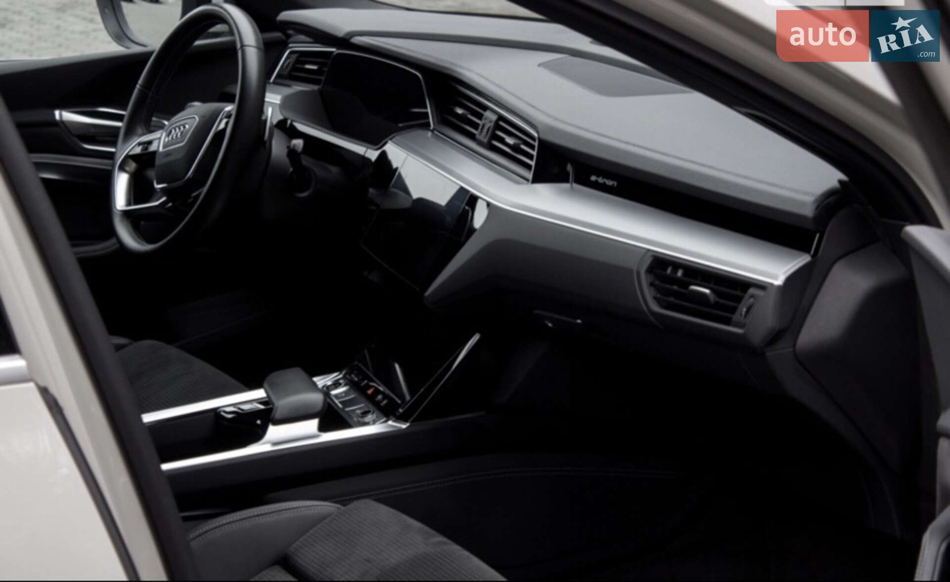 Audi e-tron 2021 VIN WAUZZZGEXMB024087 фото оголошення 23 з 75