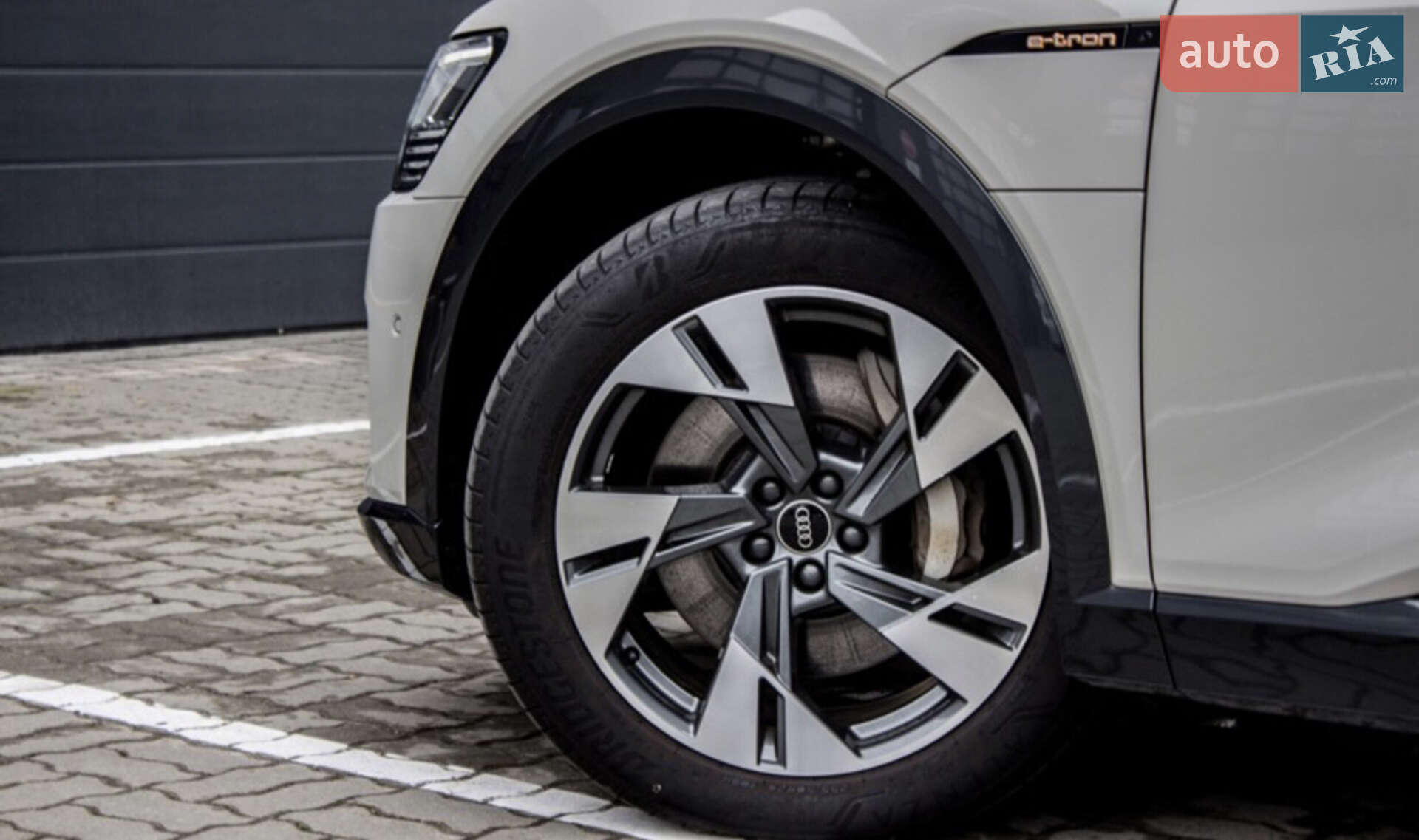 Audi e-tron 2021 VIN WAUZZZGEXMB024087 фото оголошення 34 з 75