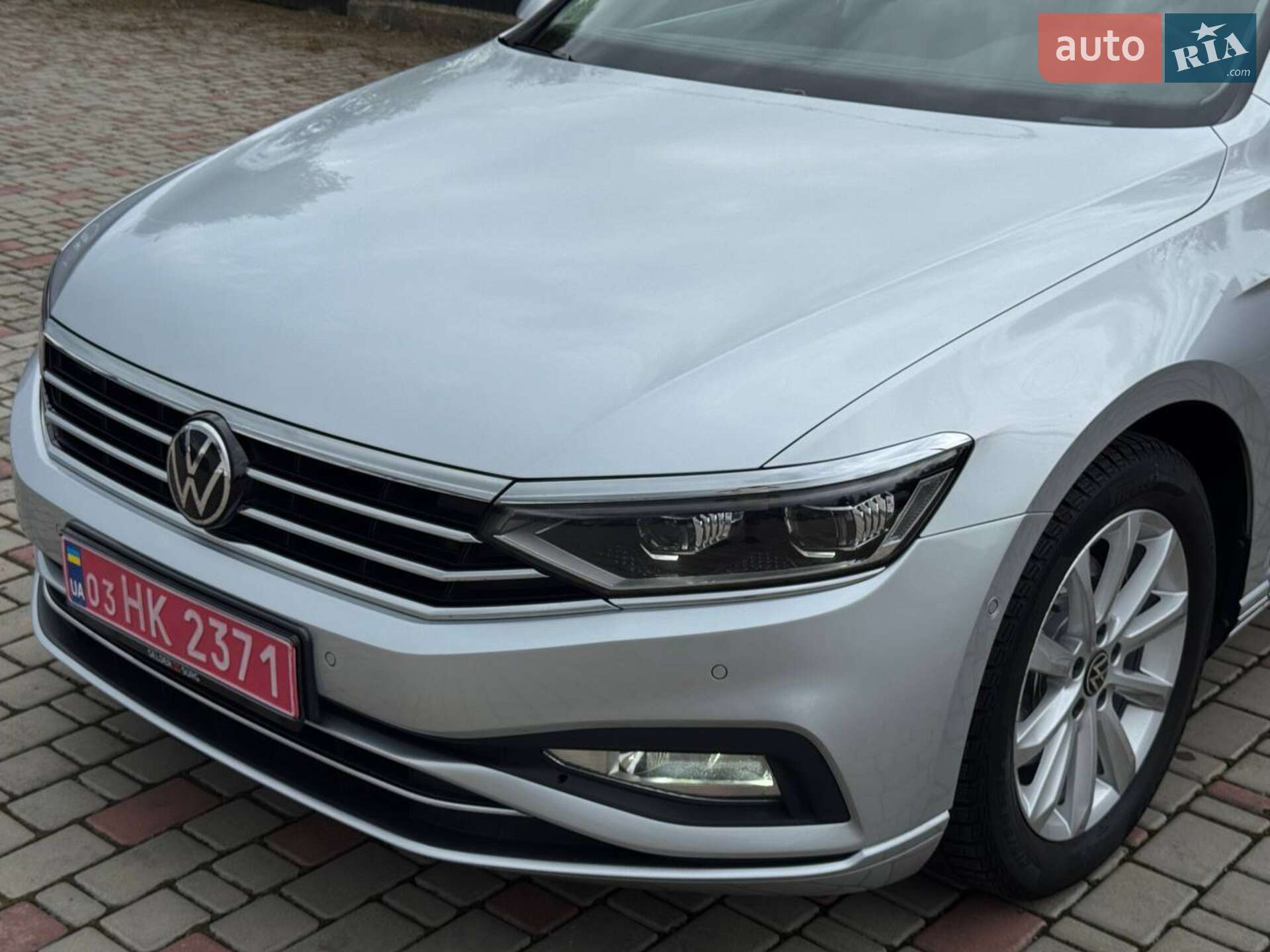 Volkswagen Passat 2021 VIN WVWZZZ3CZME104734 фото оголошення 10 з 47