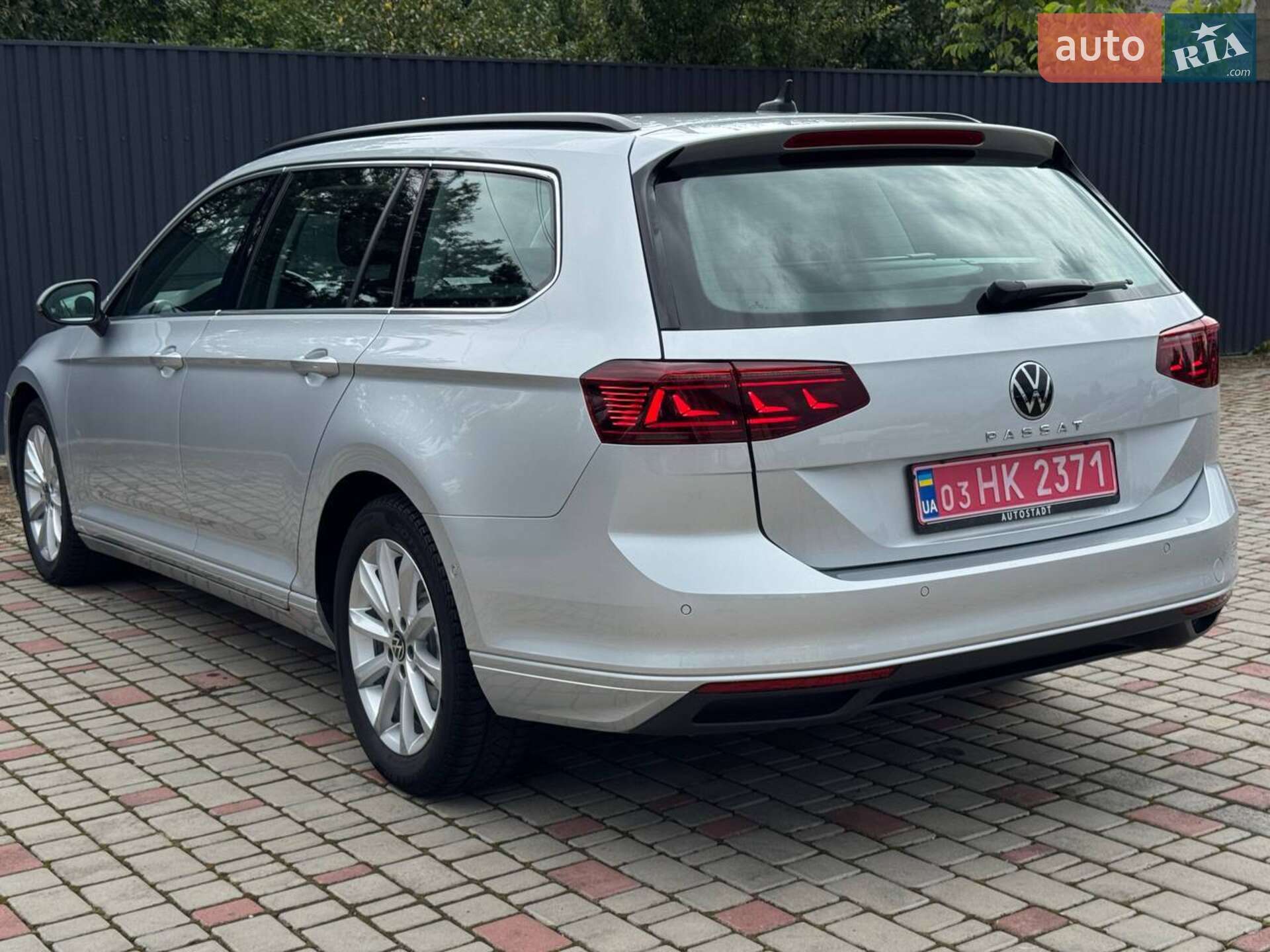 Volkswagen Passat 2021 VIN WVWZZZ3CZME104734 фото оголошення 6 з 47