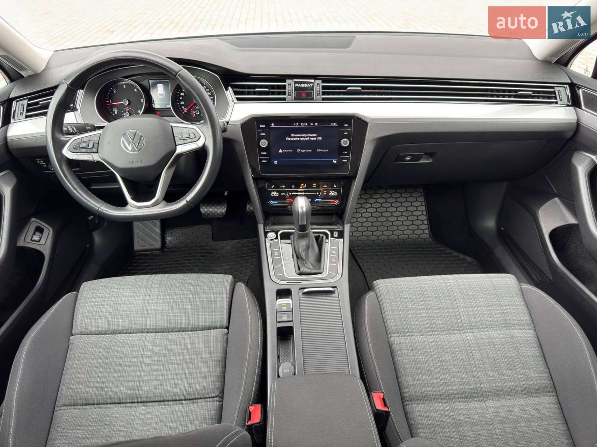 Volkswagen Passat 2021 VIN WVWZZZ3CZME104734 фото оголошення 19 з 47
