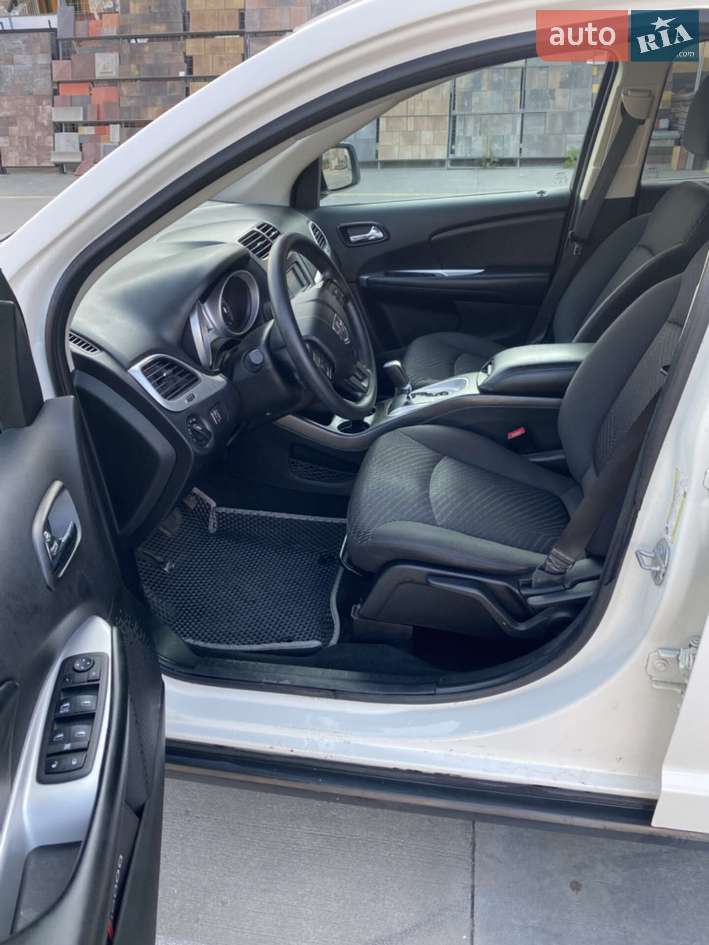 Dodge Journey 2018 VIN 3C4PDCAB4JT421373 фото оголошення 10 з 12