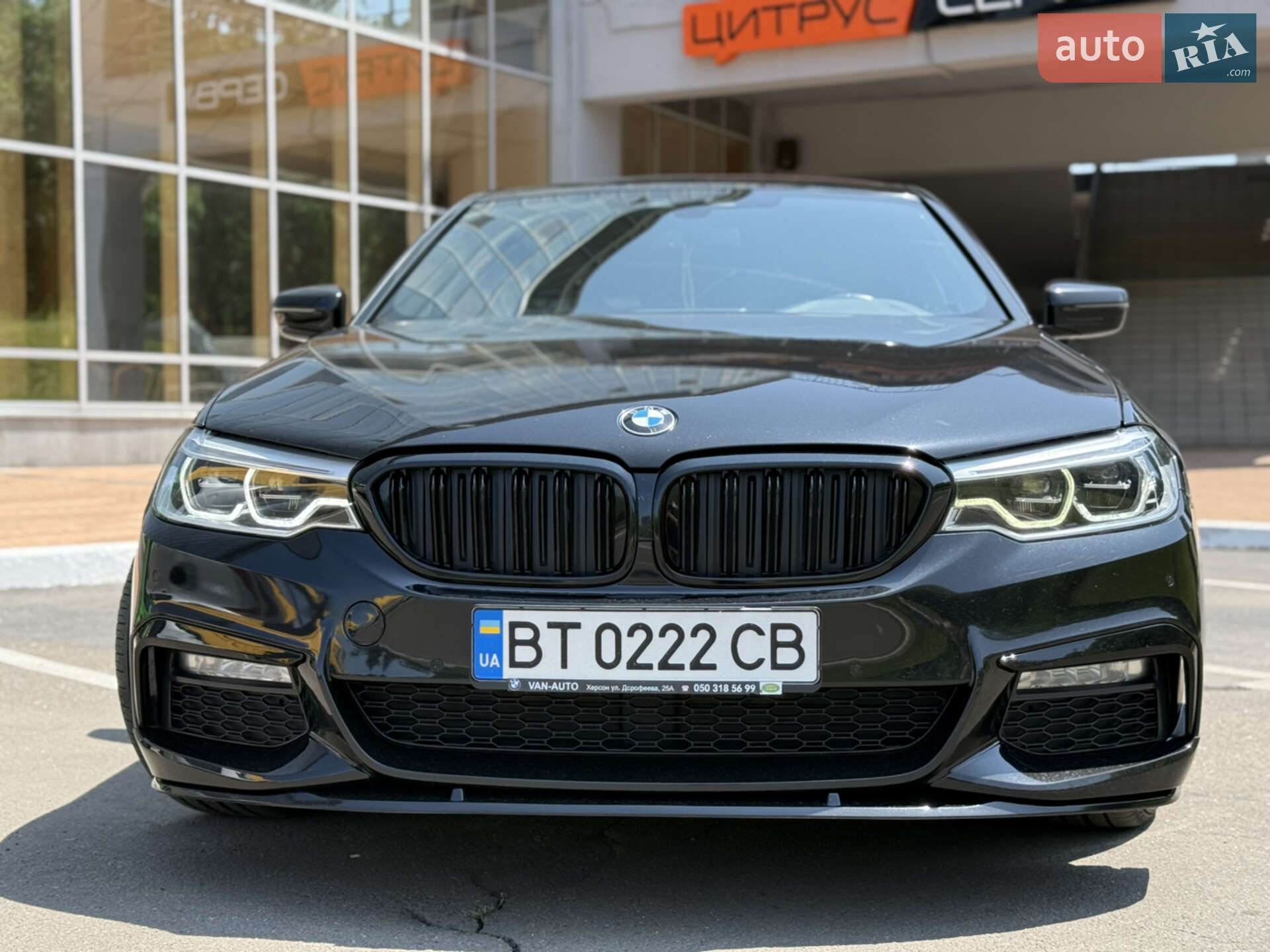 BMW 5 Series 2017 VIN WBAJC31070WA76632 фото оголошення 2 з 11