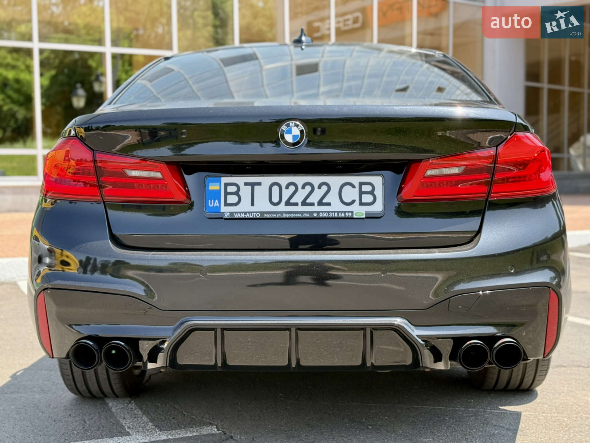 BMW 5 Series 2017 VIN WBAJC31070WA76632 фото оголошення 3 з 11