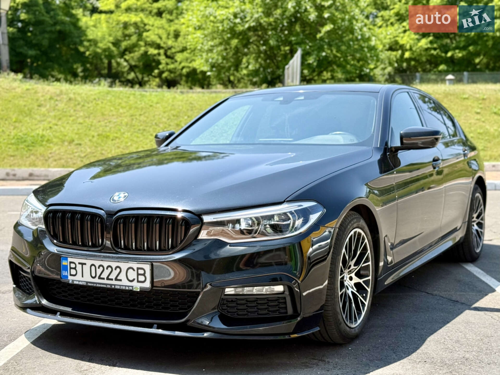 BMW 5 Series 2017 VIN WBAJC31070WA76632 фото оголошення 4 з 11