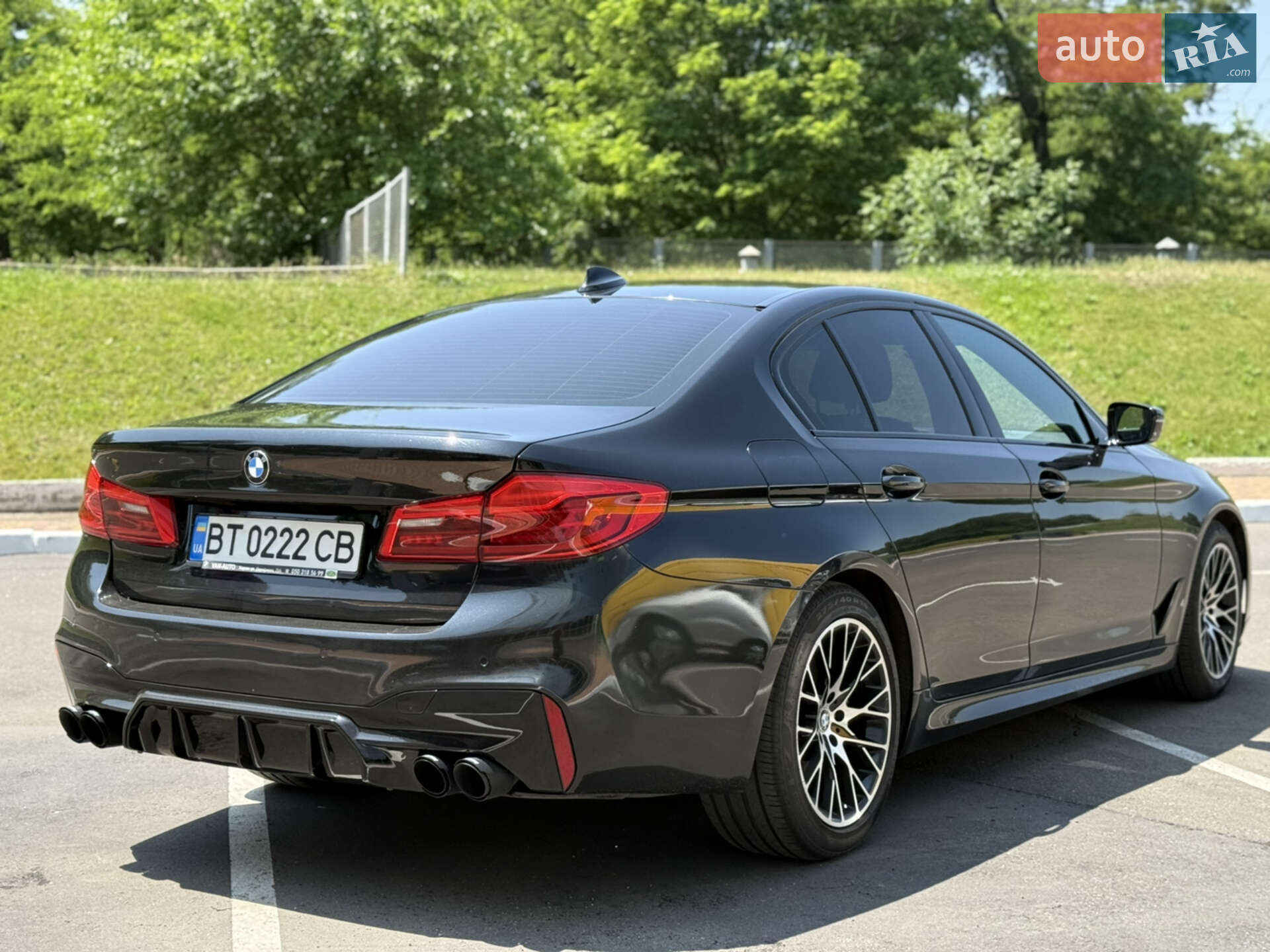 BMW 5 Series 2017 VIN WBAJC31070WA76632 фото оголошення 5 з 11