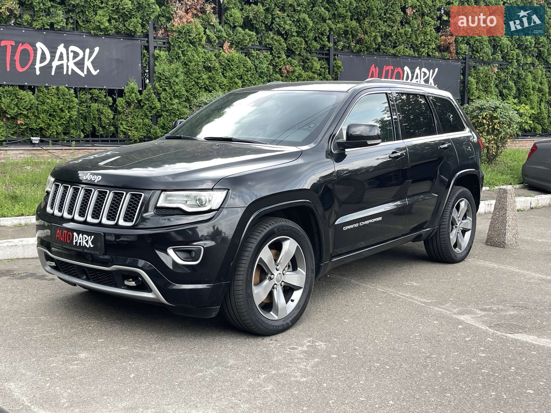 Jeep Grand Cherokee 2015 VIN 1C4RJFCM1FC191182 фото оголошення 2 з 26