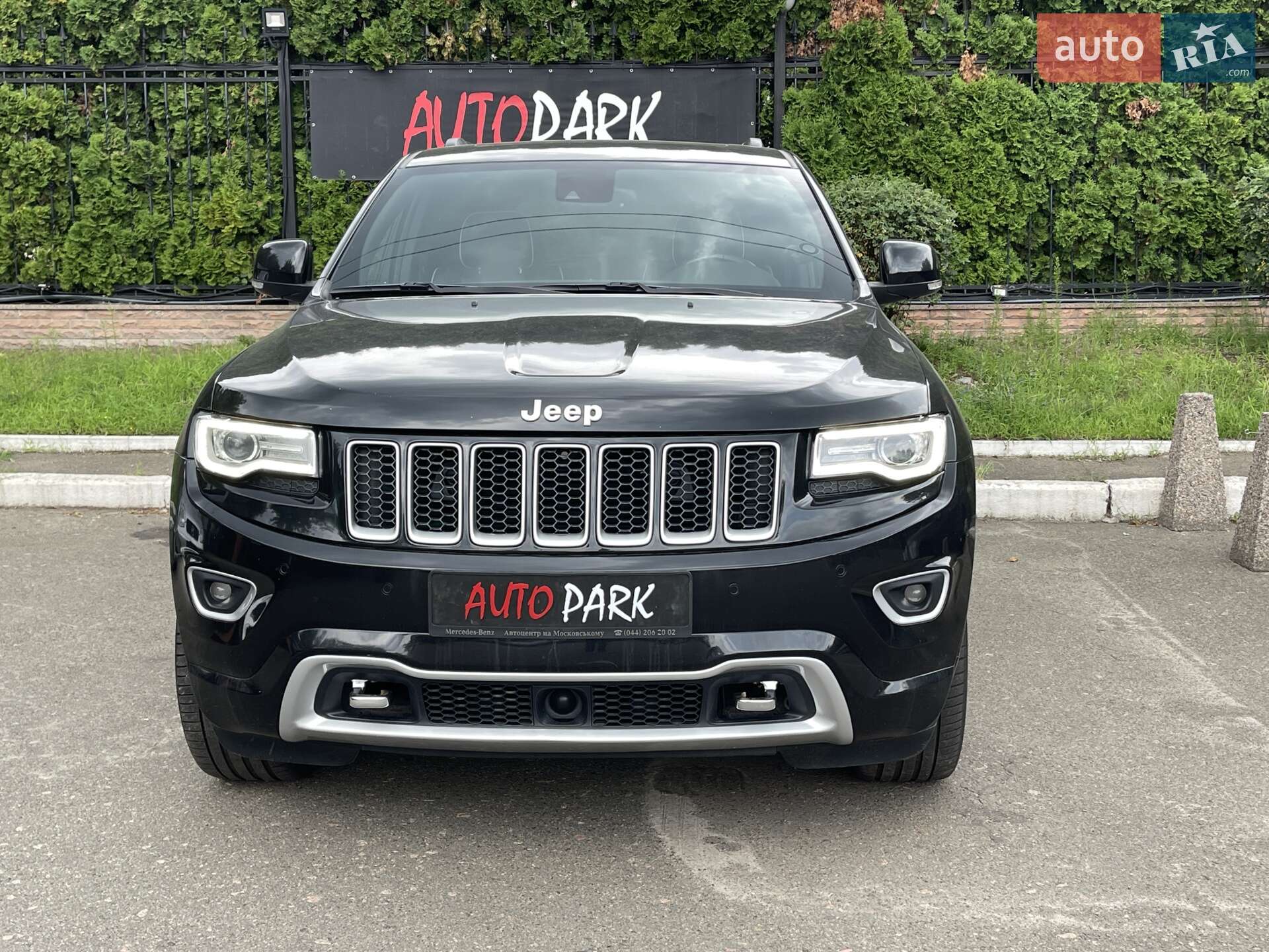 Jeep Grand Cherokee 2015 VIN 1C4RJFCM1FC191182 фото оголошення 9 з 26
