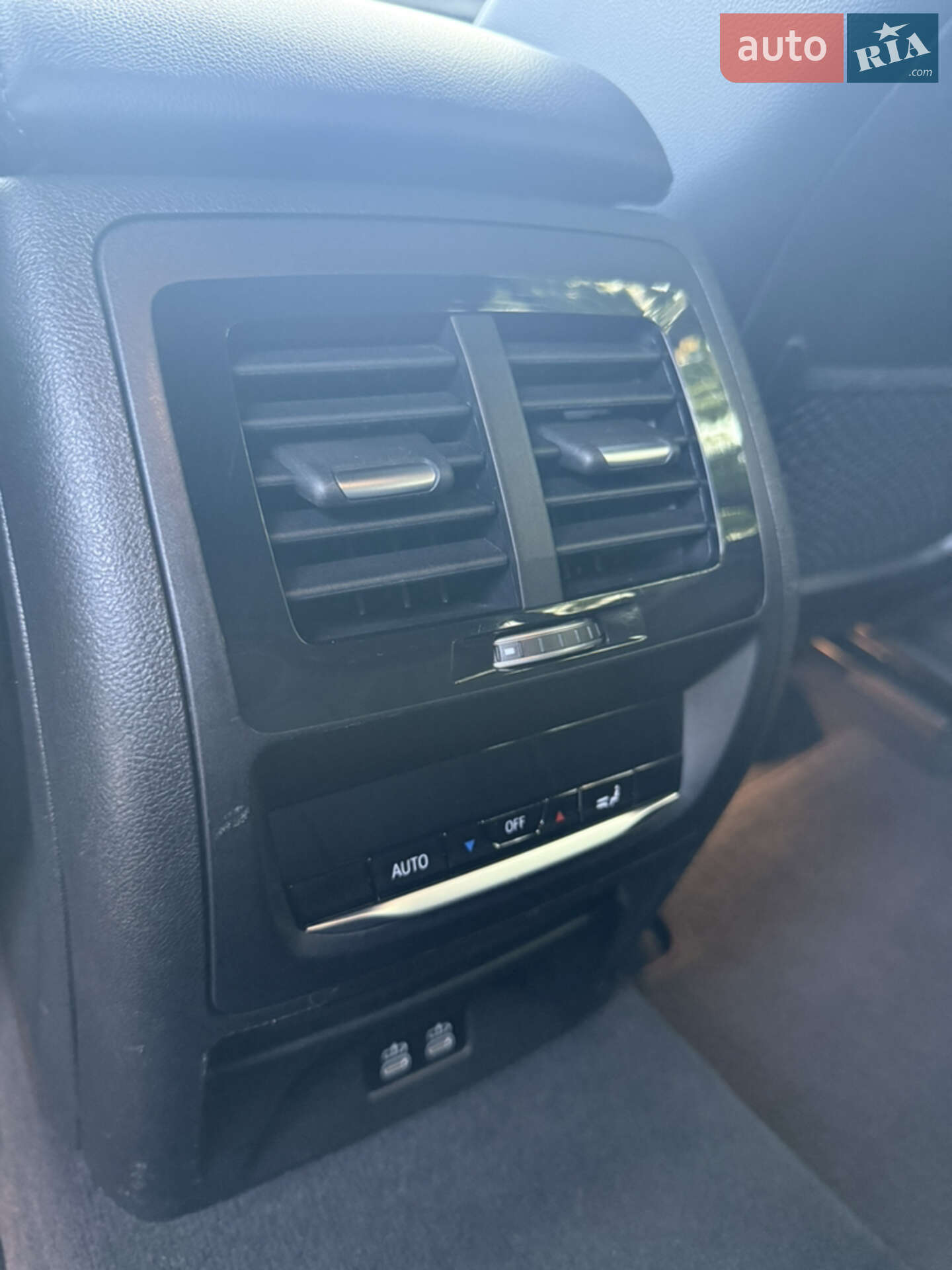 BMW X4 2019 VIN WBAVJ910809A45012 фото оголошення 15 з 45